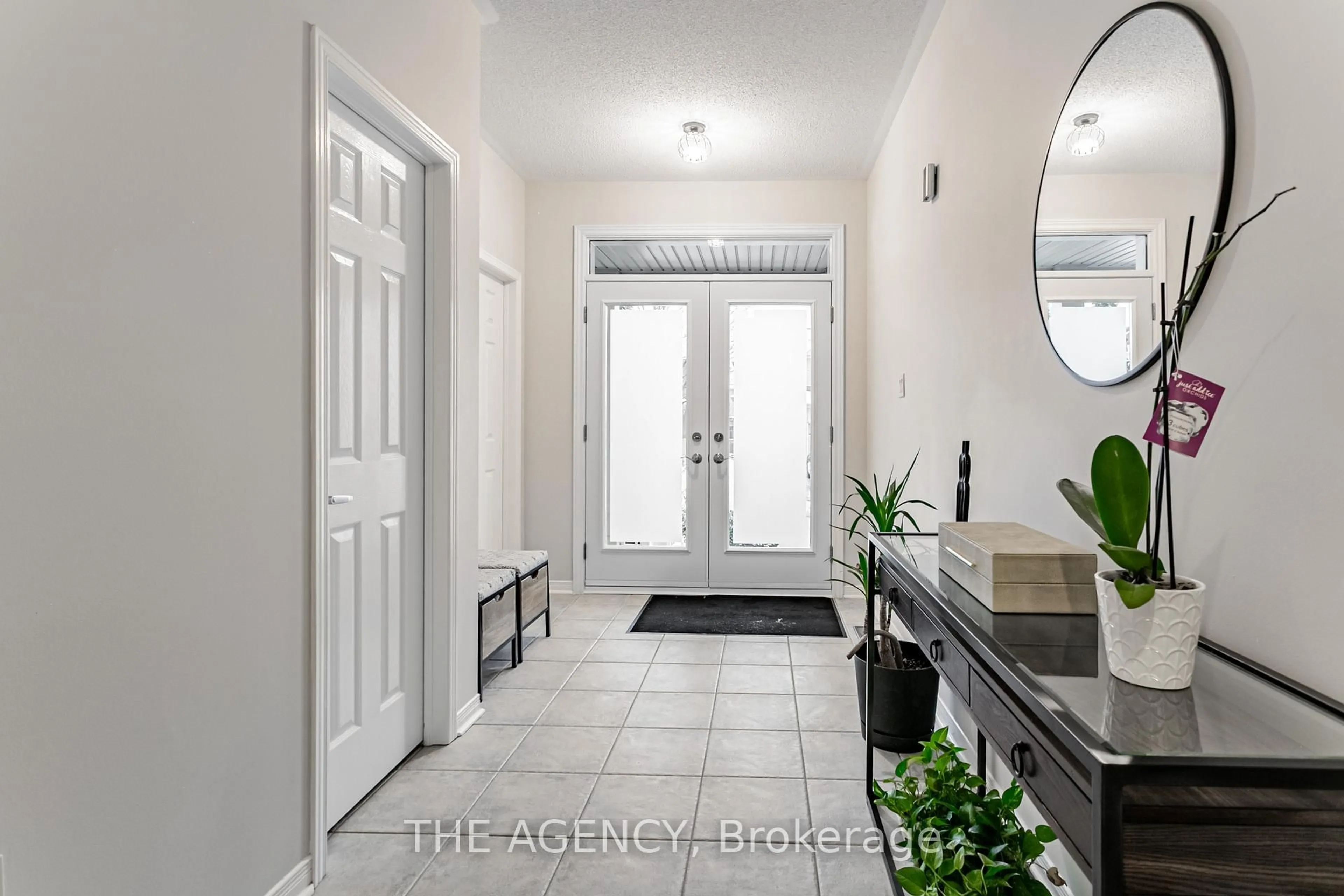 Indoor entryway for 13 Smoothwater St, Brampton Ontario L6R 2G2
