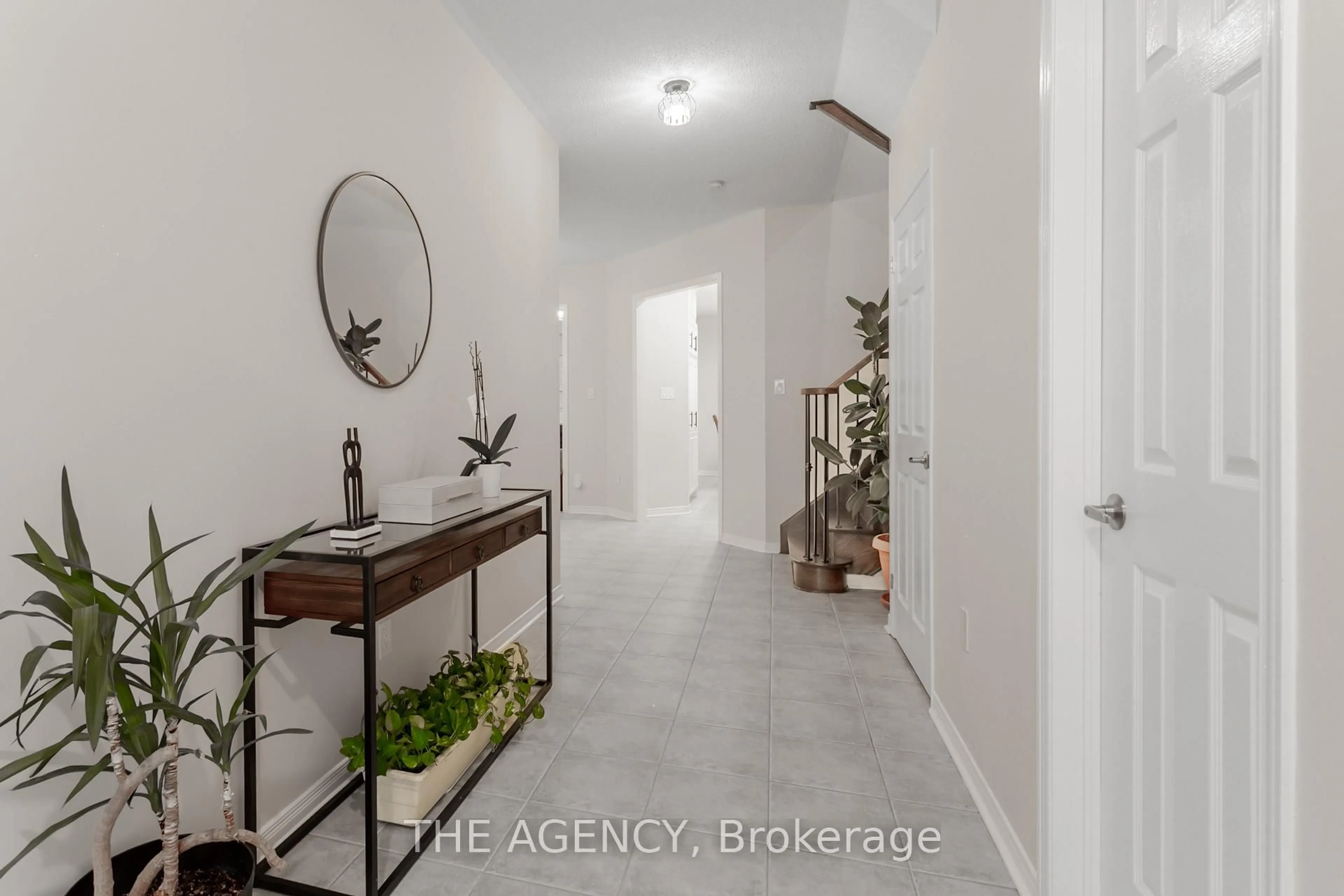 Indoor entryway for 13 Smoothwater St, Brampton Ontario L6R 2G2