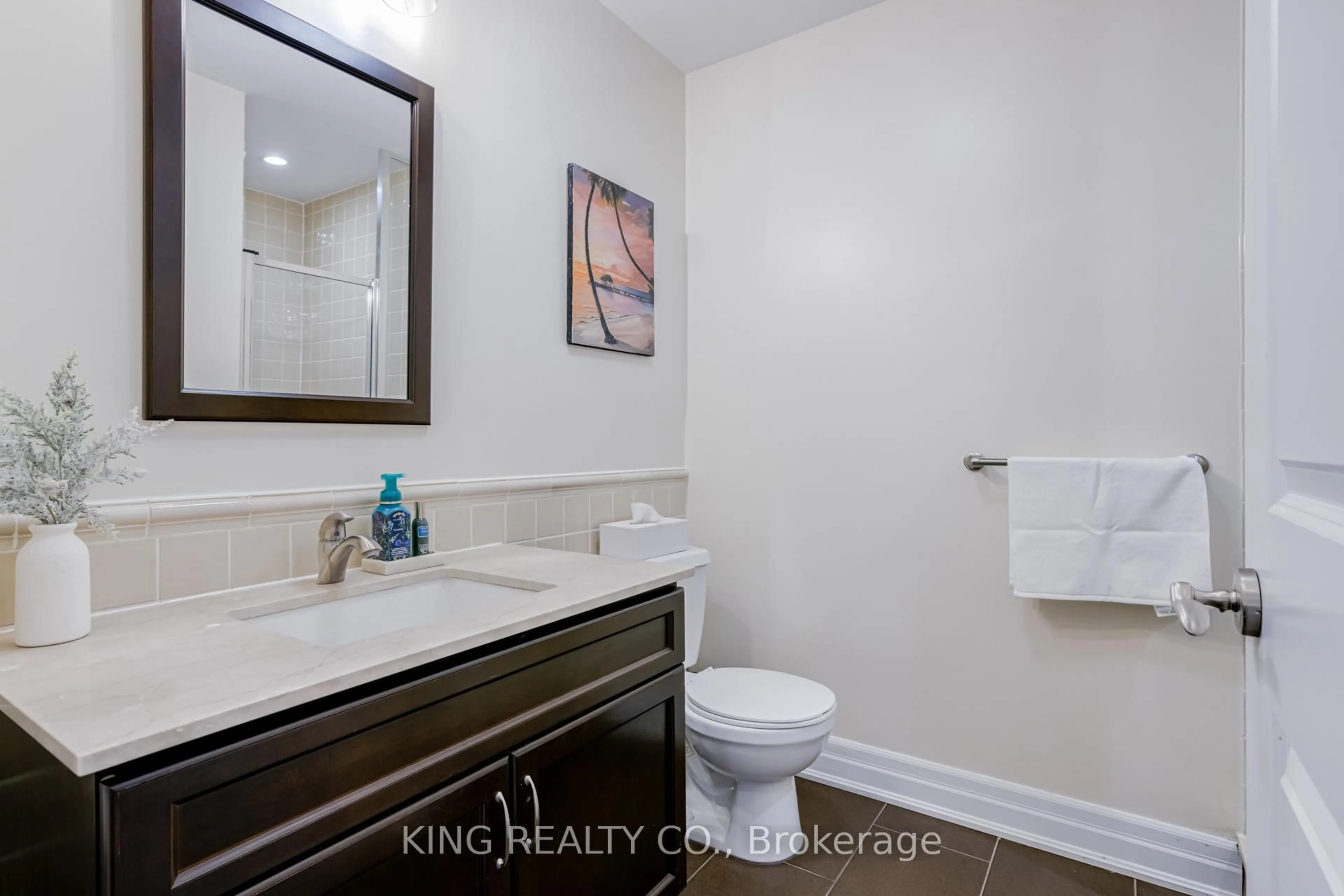 Standard bathroom, ceramic/tile floor for 100 John St #2305, Brampton Ontario L6W 0A8