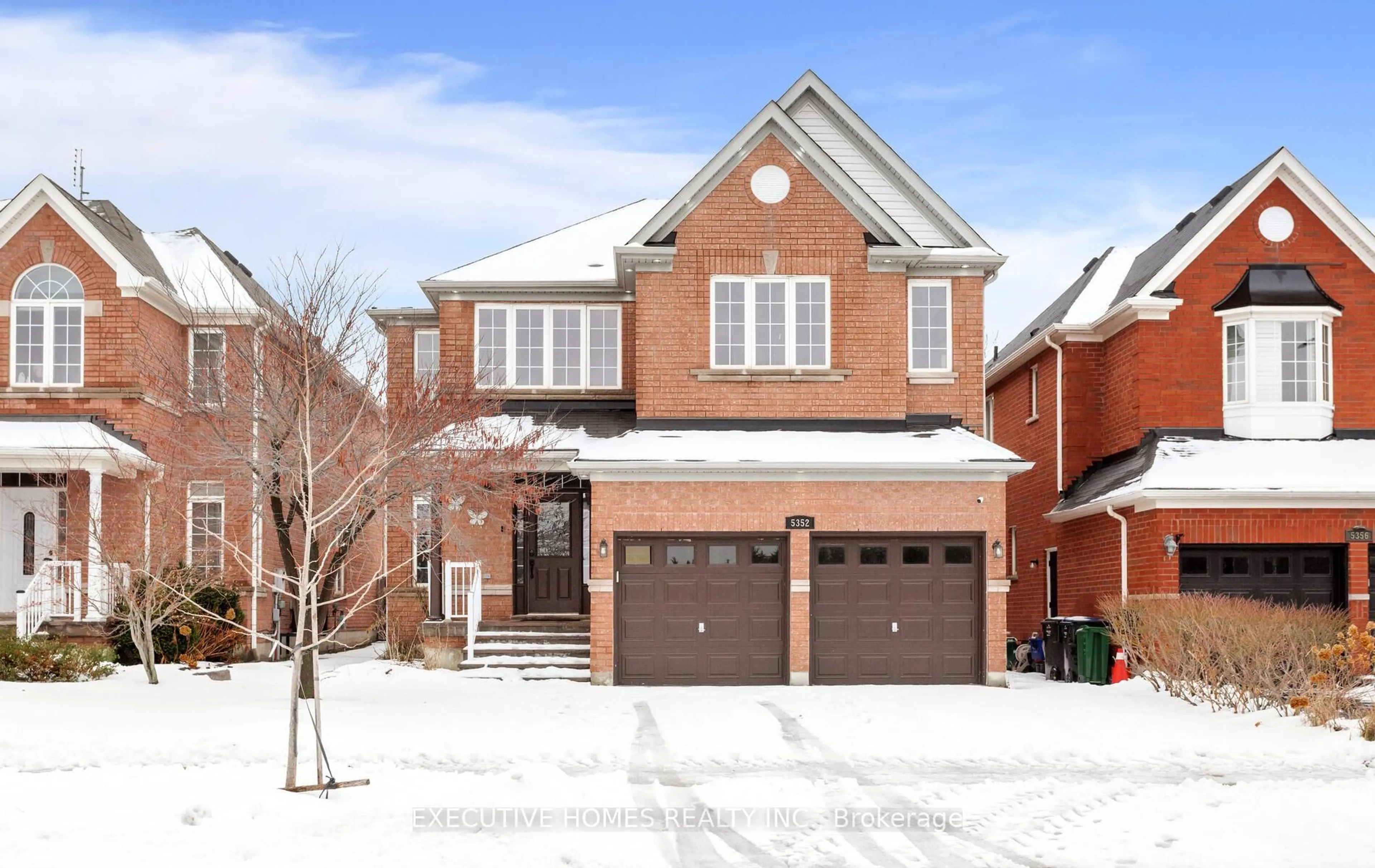 Home with brick exterior material, street for 5352 Snowbird Crt, Mississauga Ontario L5M 0P9