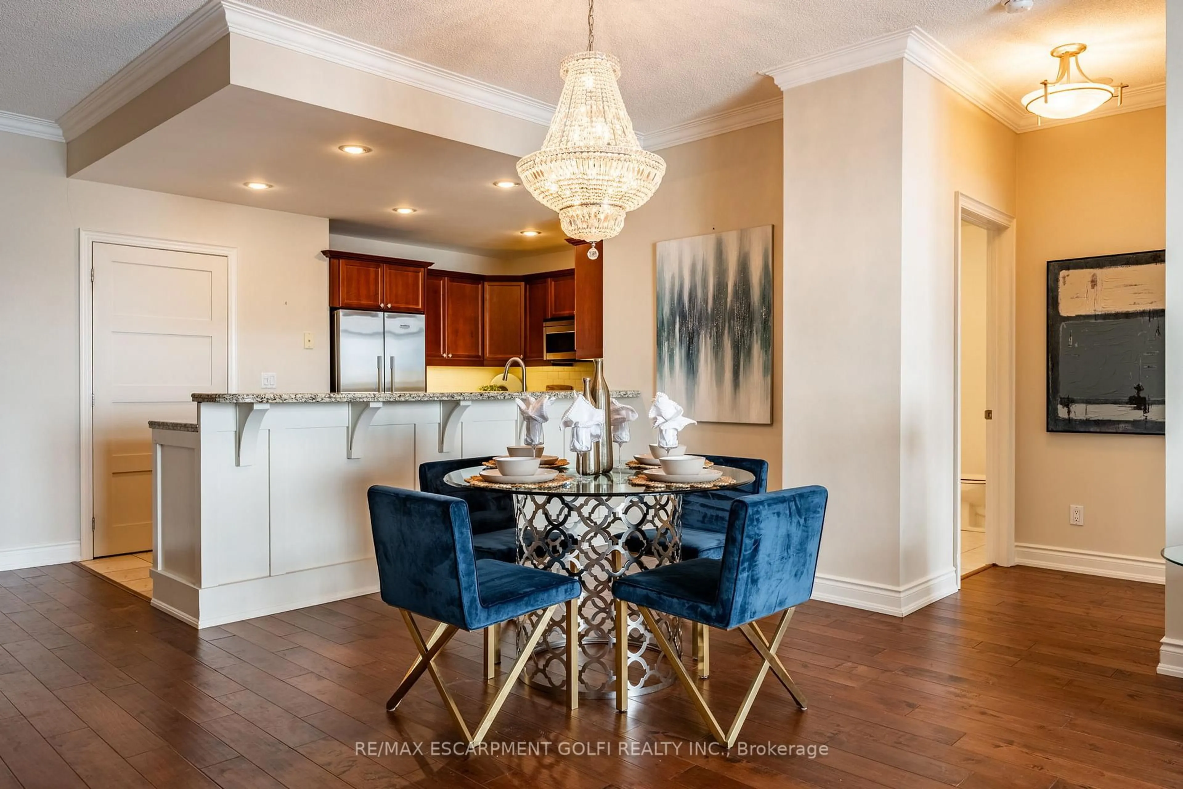 Dining room, unknown for 1477 Lakeshore Rd #304, Burlington Ontario L7S 1B5