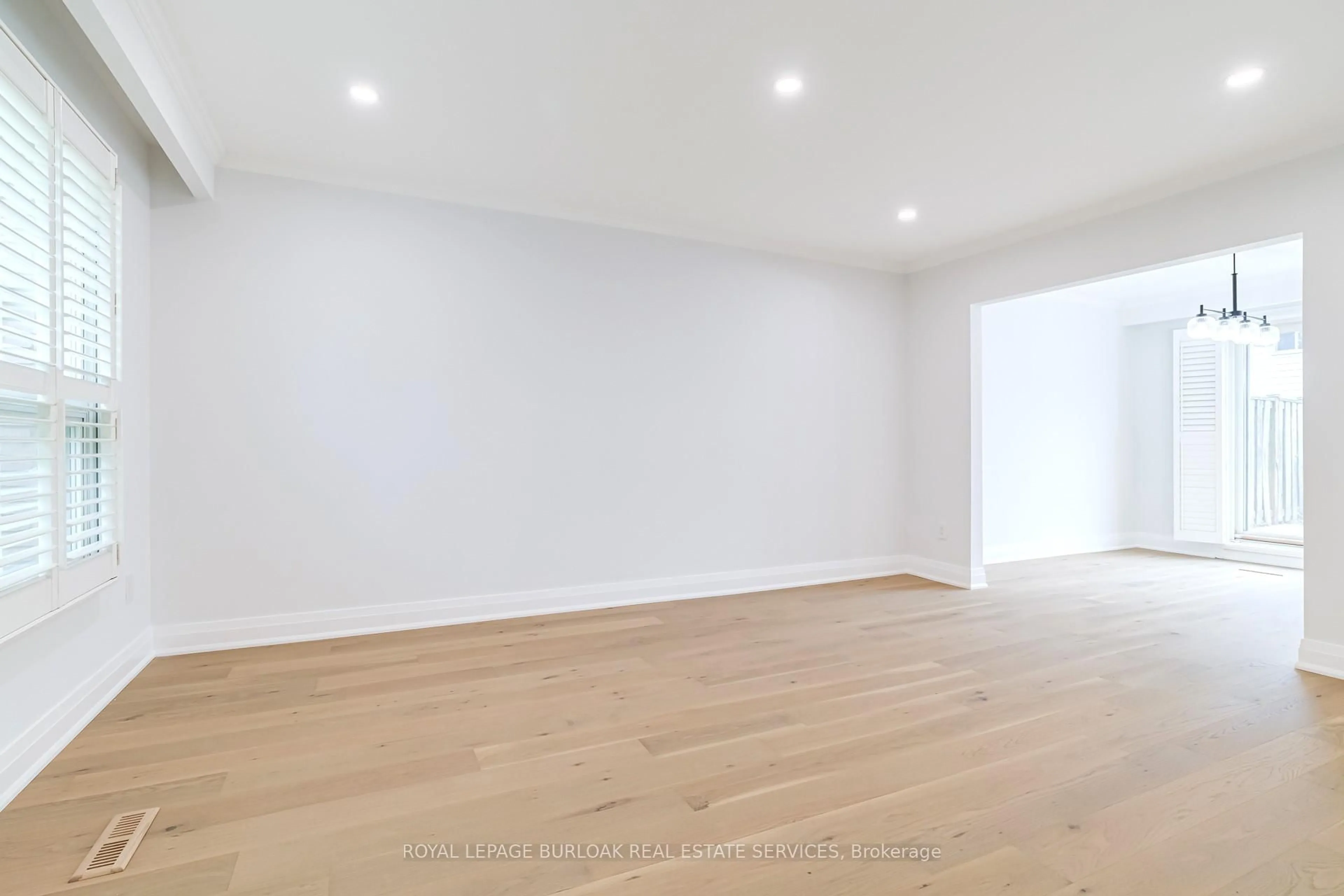 A pic of a room for 5475 Lakeshore Rd #4, Burlington Ontario L7L 1E1