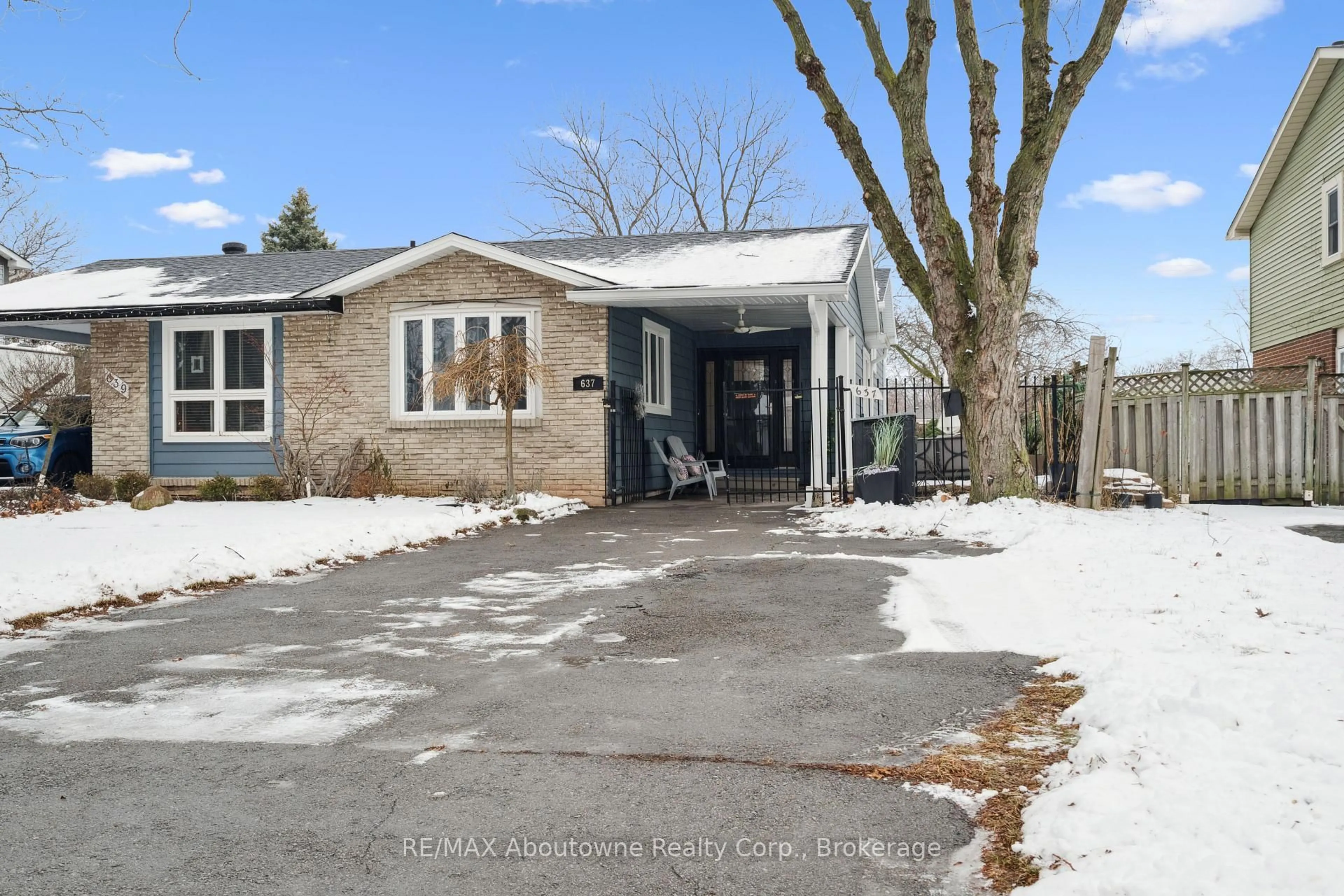 Unknown for 637 Lomond Cres, Burlington Ontario L7L 2N8