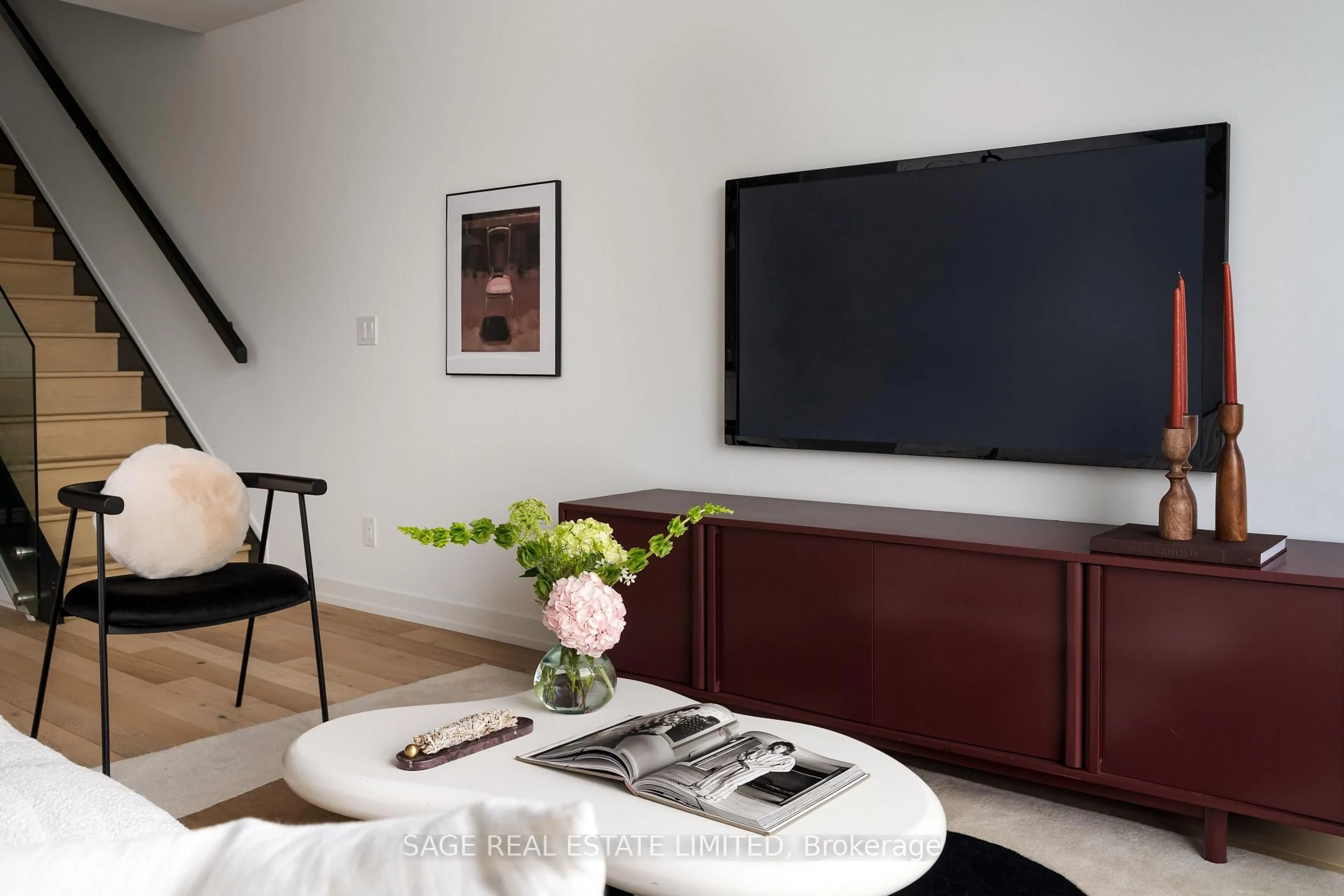 Home theater for 35 Wabash Ave #321, Toronto Ontario M6R 0A9