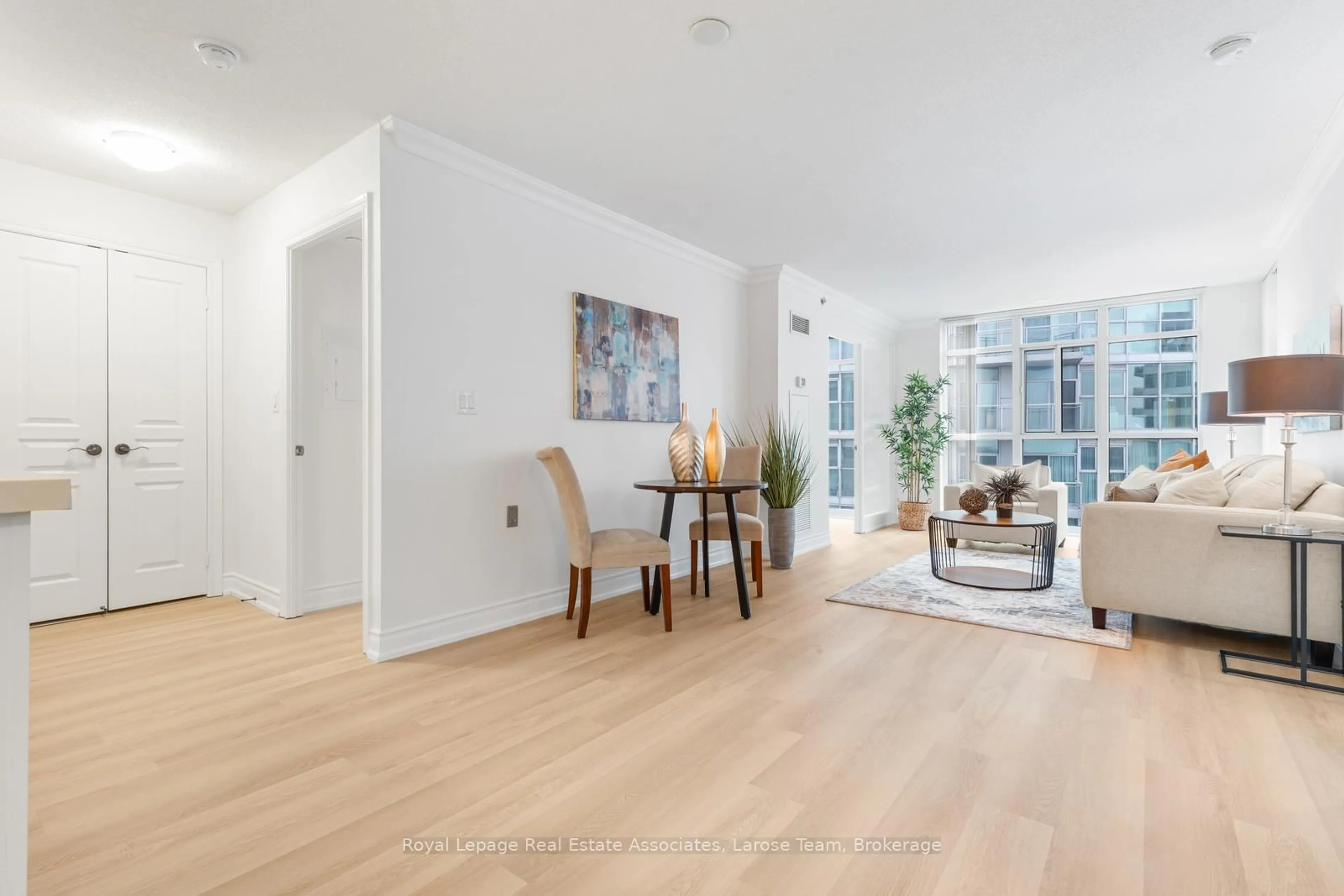 Unknown for 3 Marine Parade Dr #601, Toronto Ontario M8V 3Z5