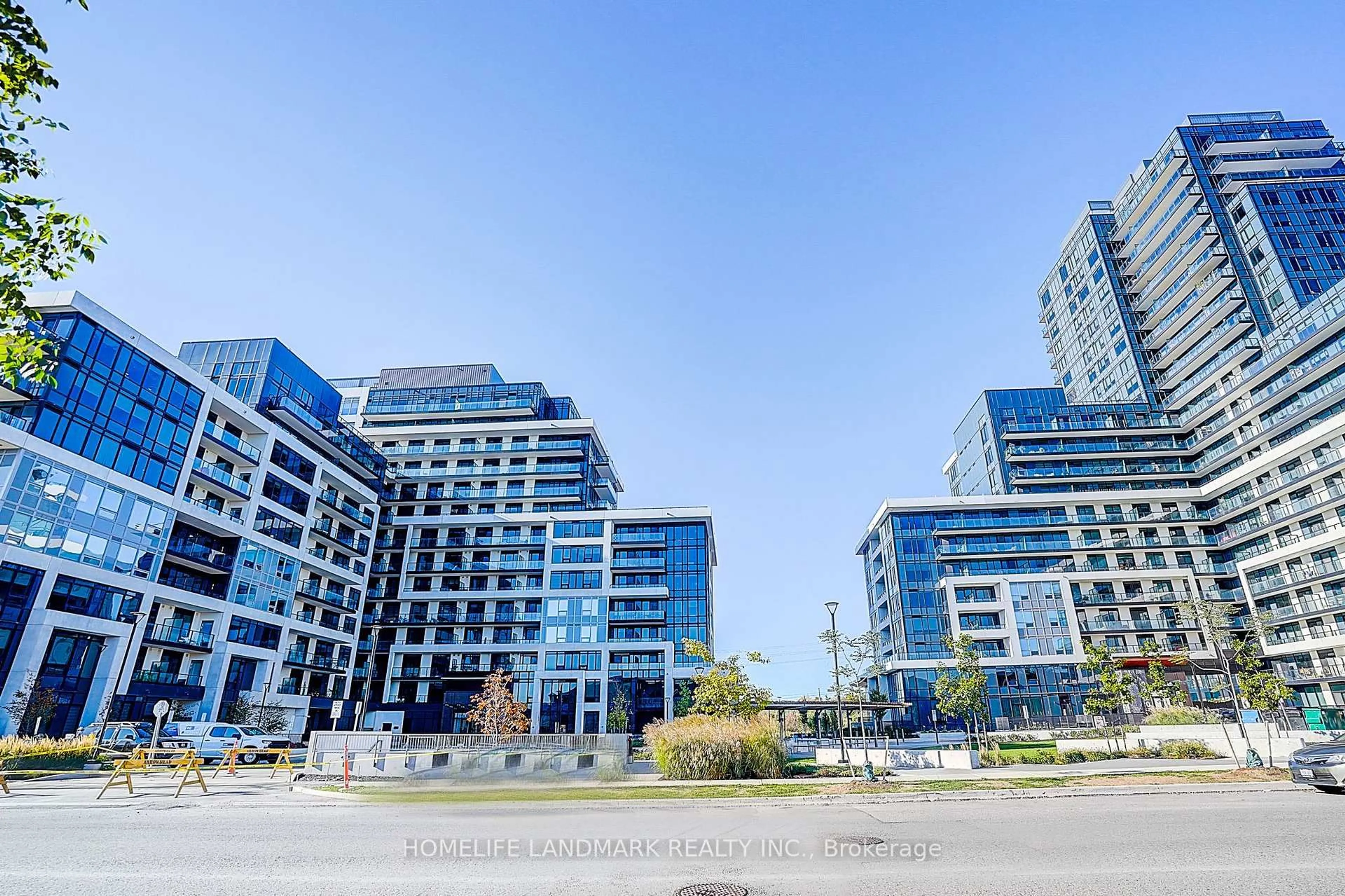 Unknown for 3200 William Coltson Ave #215, Oakville Ontario L6H 7W6