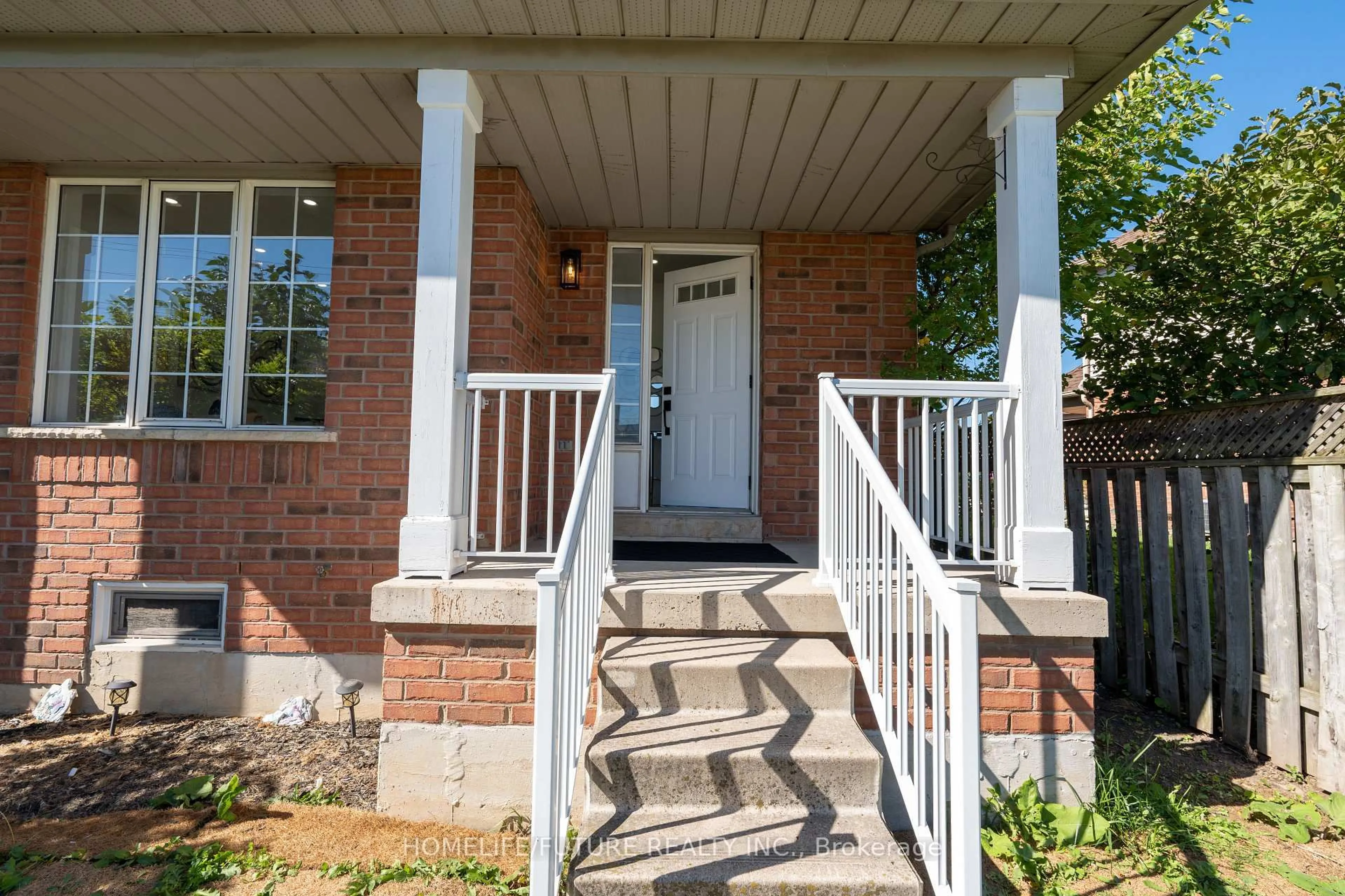 Unknown for 136 Manley Lane, Milton Ontario L9T 5N9