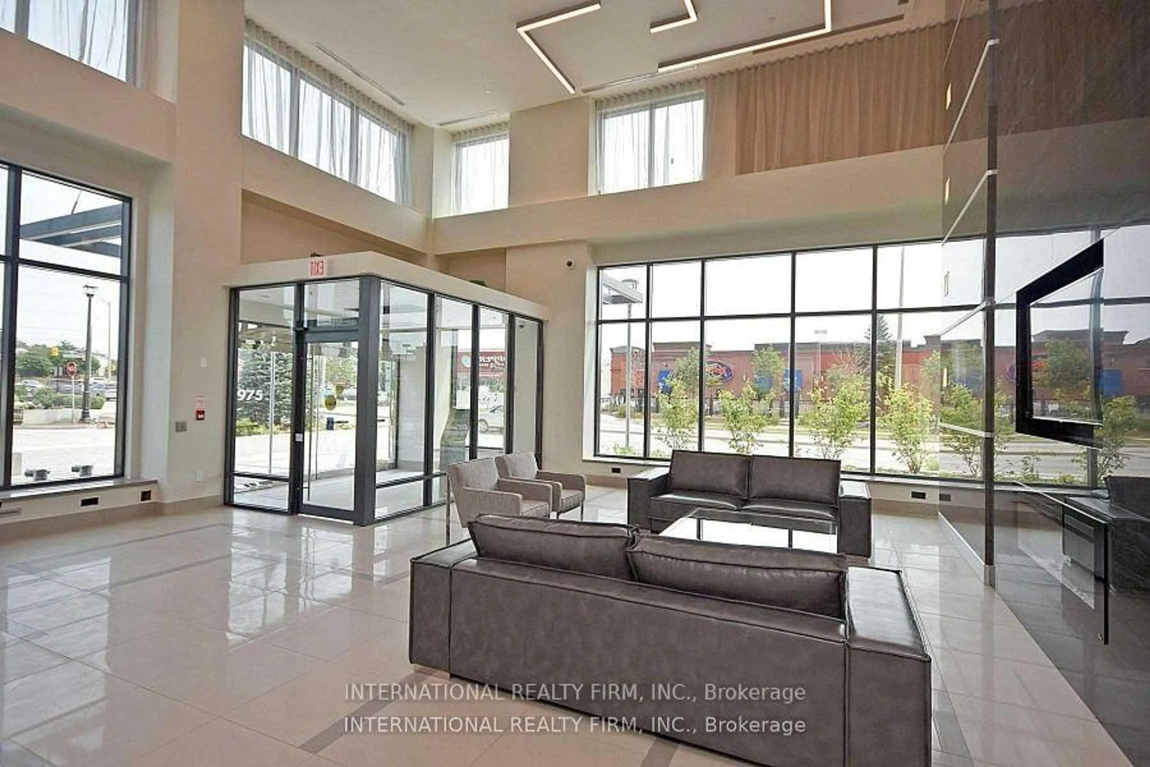 Indoor foyer for 3975 Grand Park Dr #307, Mississauga Ontario L5B 0K4