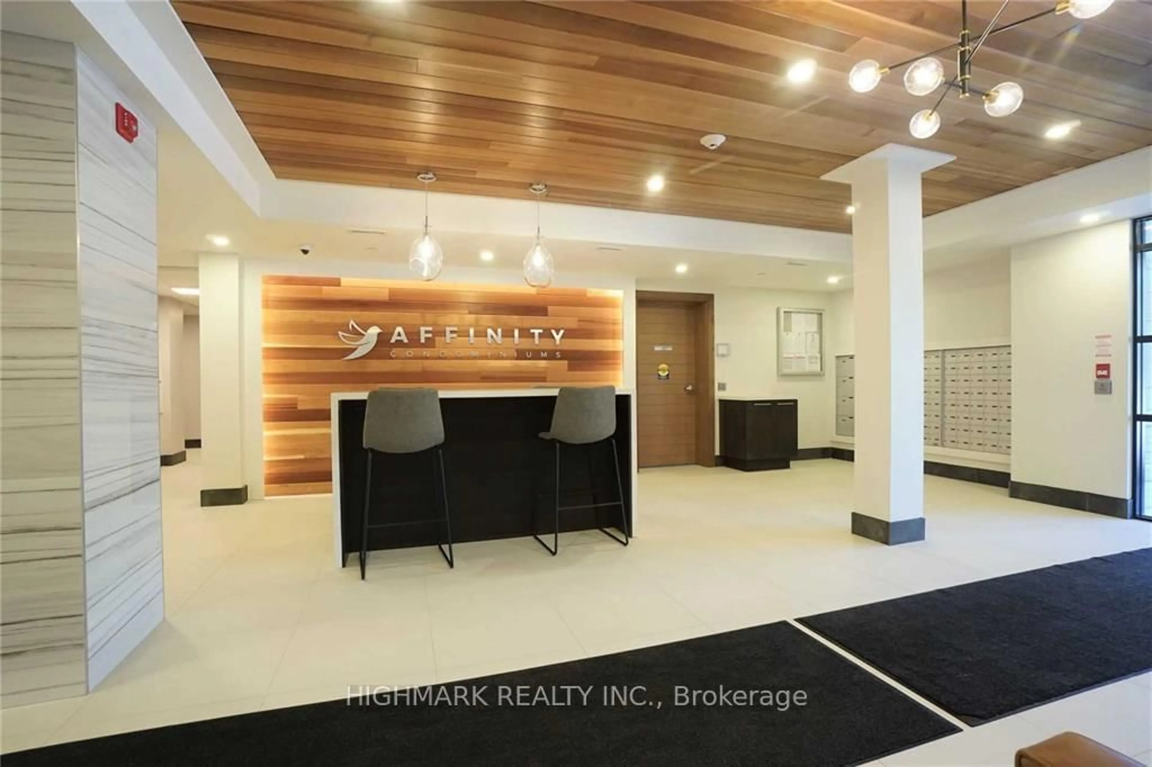 Lobby for 320 Plains Rd Rd #308, Burlington Ontario L7T 0C1