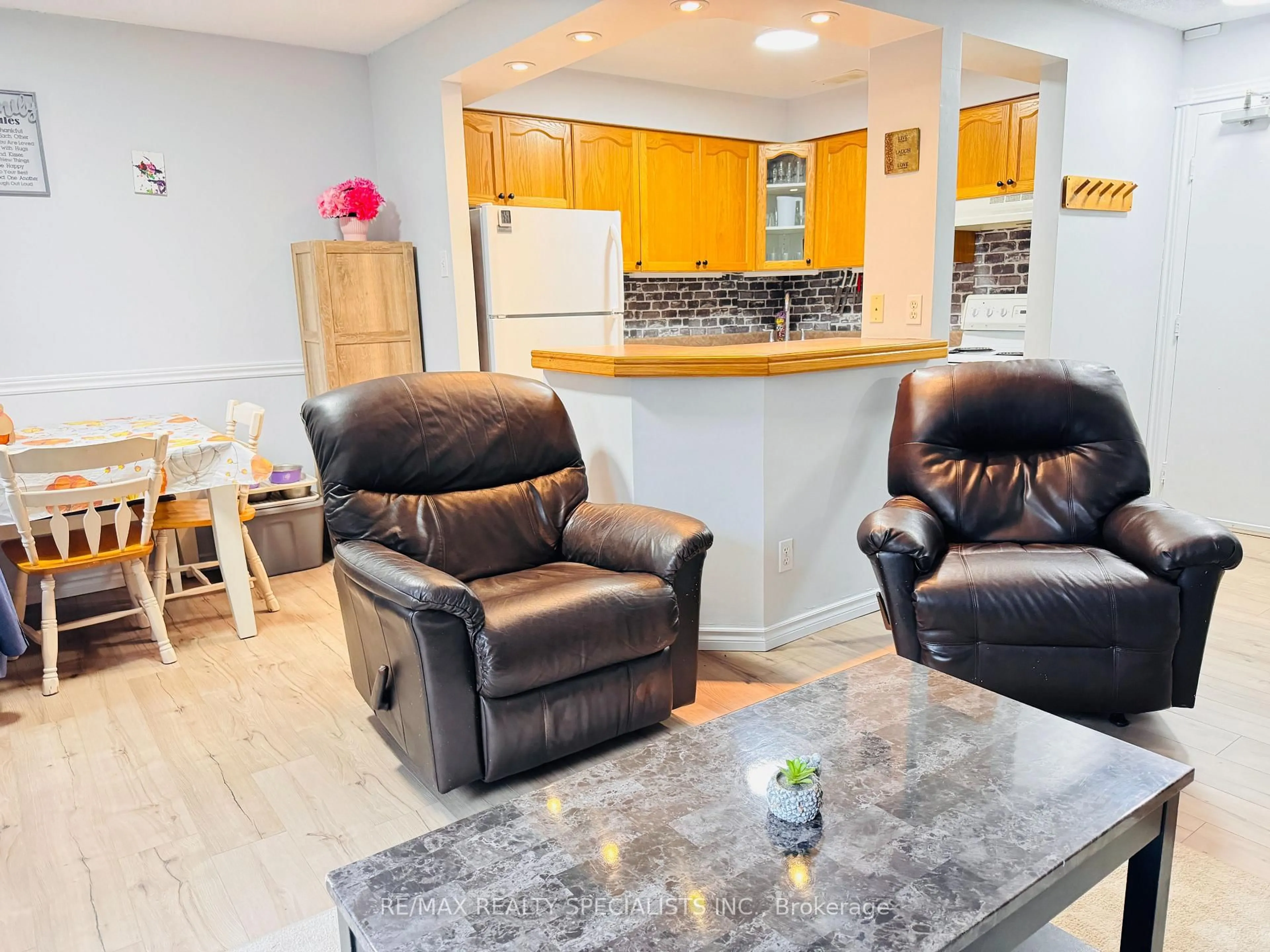 Living room with furniture, unknown for 24 Ransom St #306, Halton Hills Ontario L7J 1R9