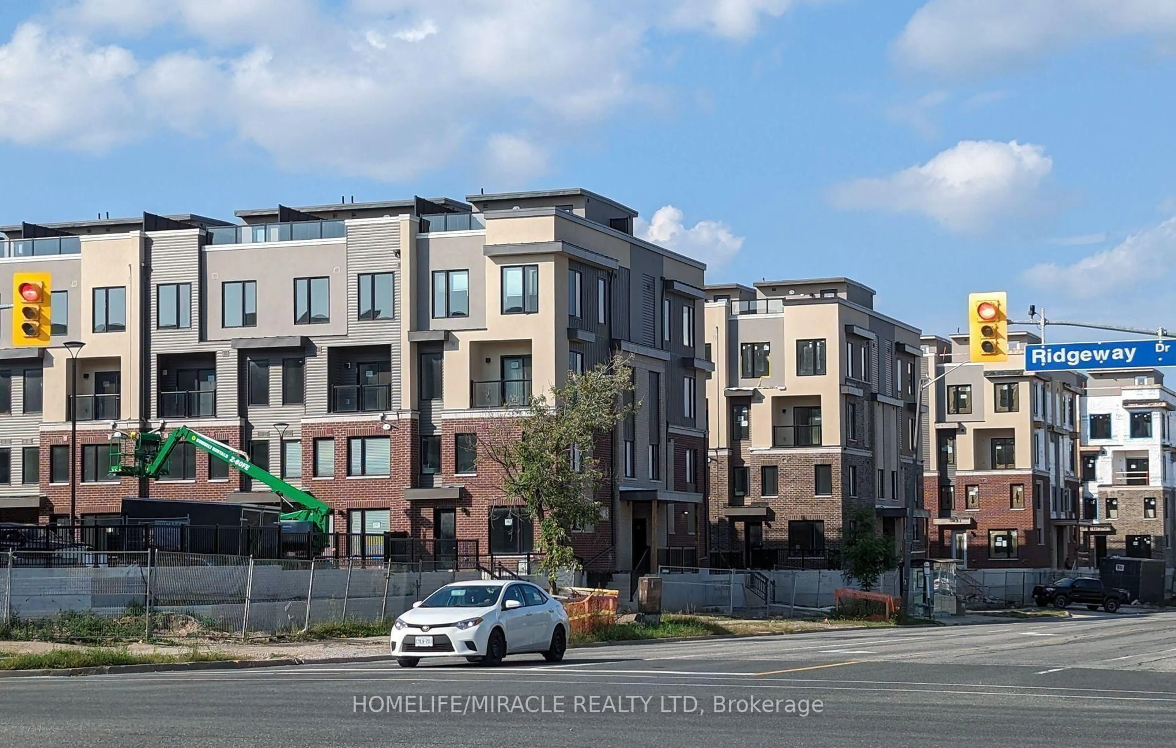 Unknown for 3415 Ridgeway Dr #02, Mississauga Ontario L5L 0B9