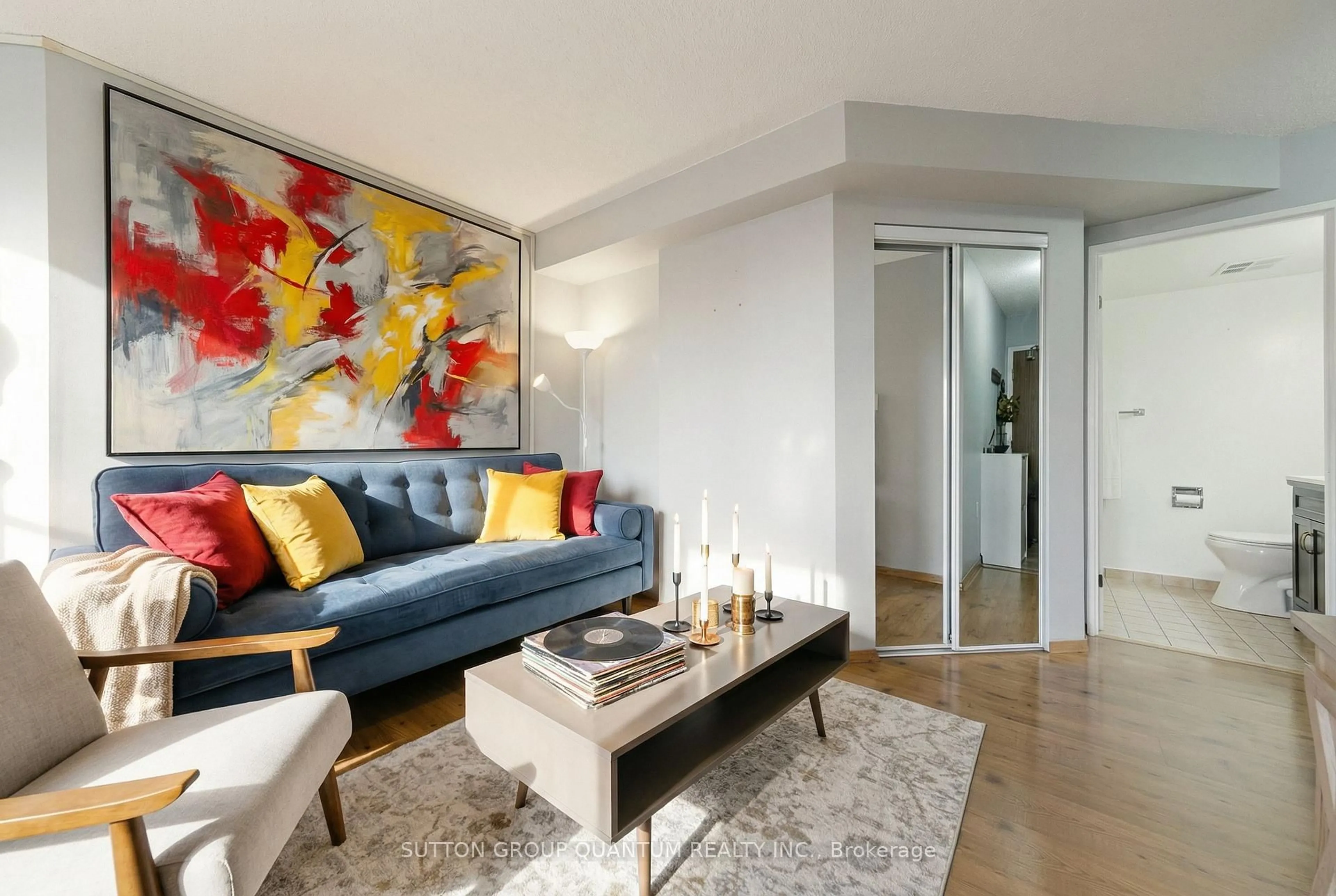 Living room with furniture, unknown for 1110 WALDEN Circ #611, Mississauga Ontario L5J 4R3