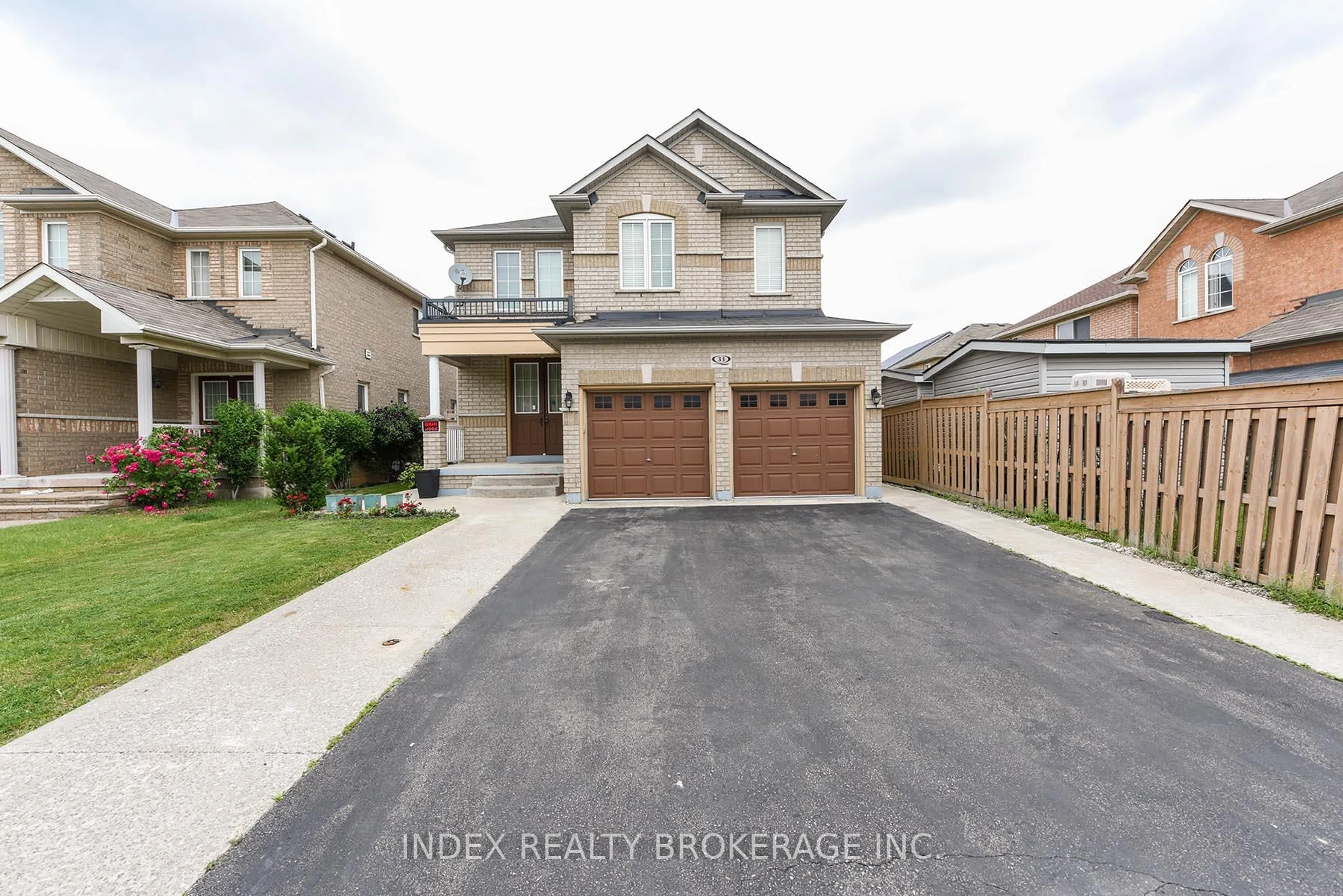 Unknown for 33 Portstewart Cres, Brampton Ontario L6X 0R6
