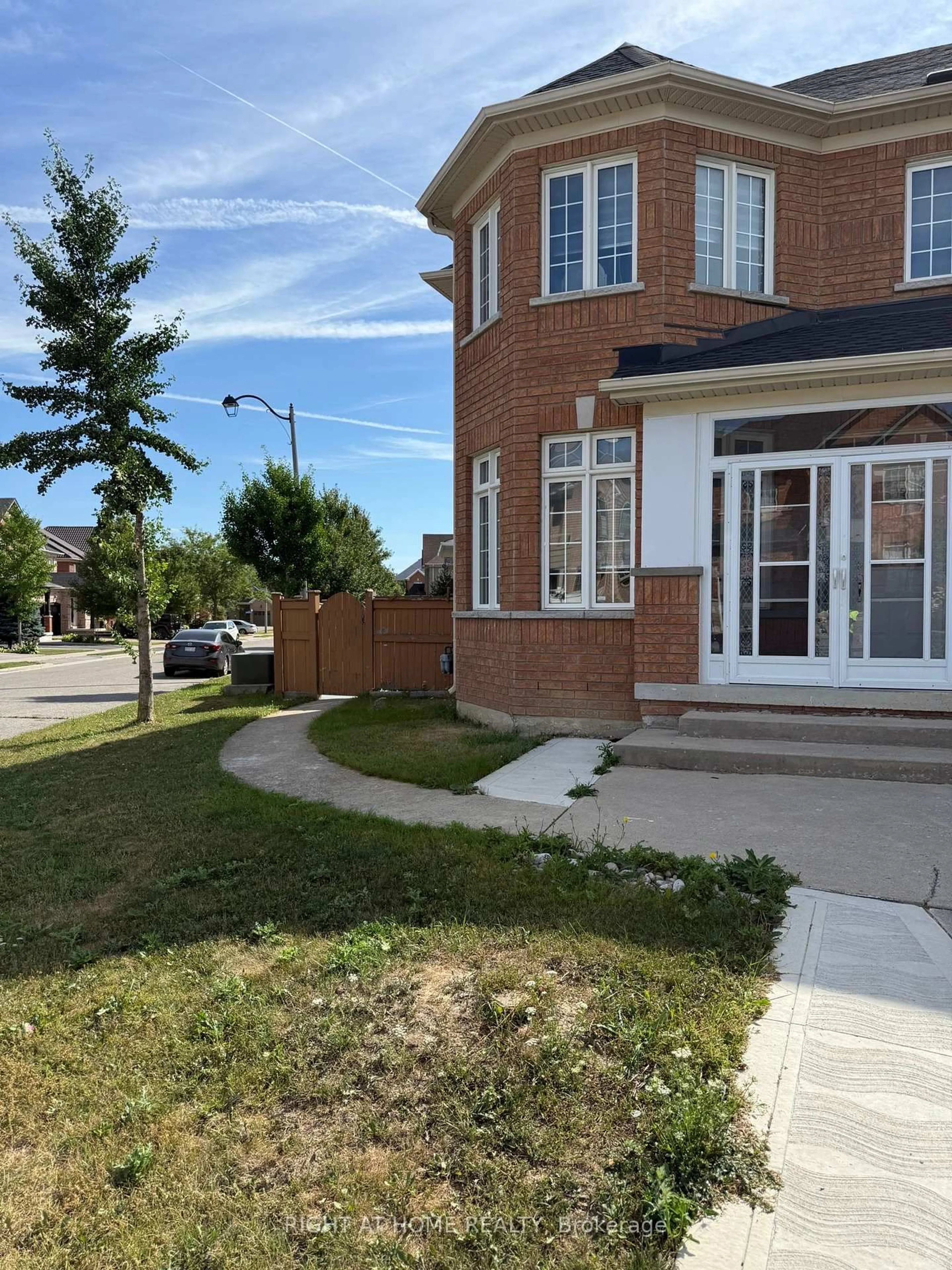 Home with brick exterior material, street for 29 Laurentide Cres, Brampton Ontario L6P 1Y3