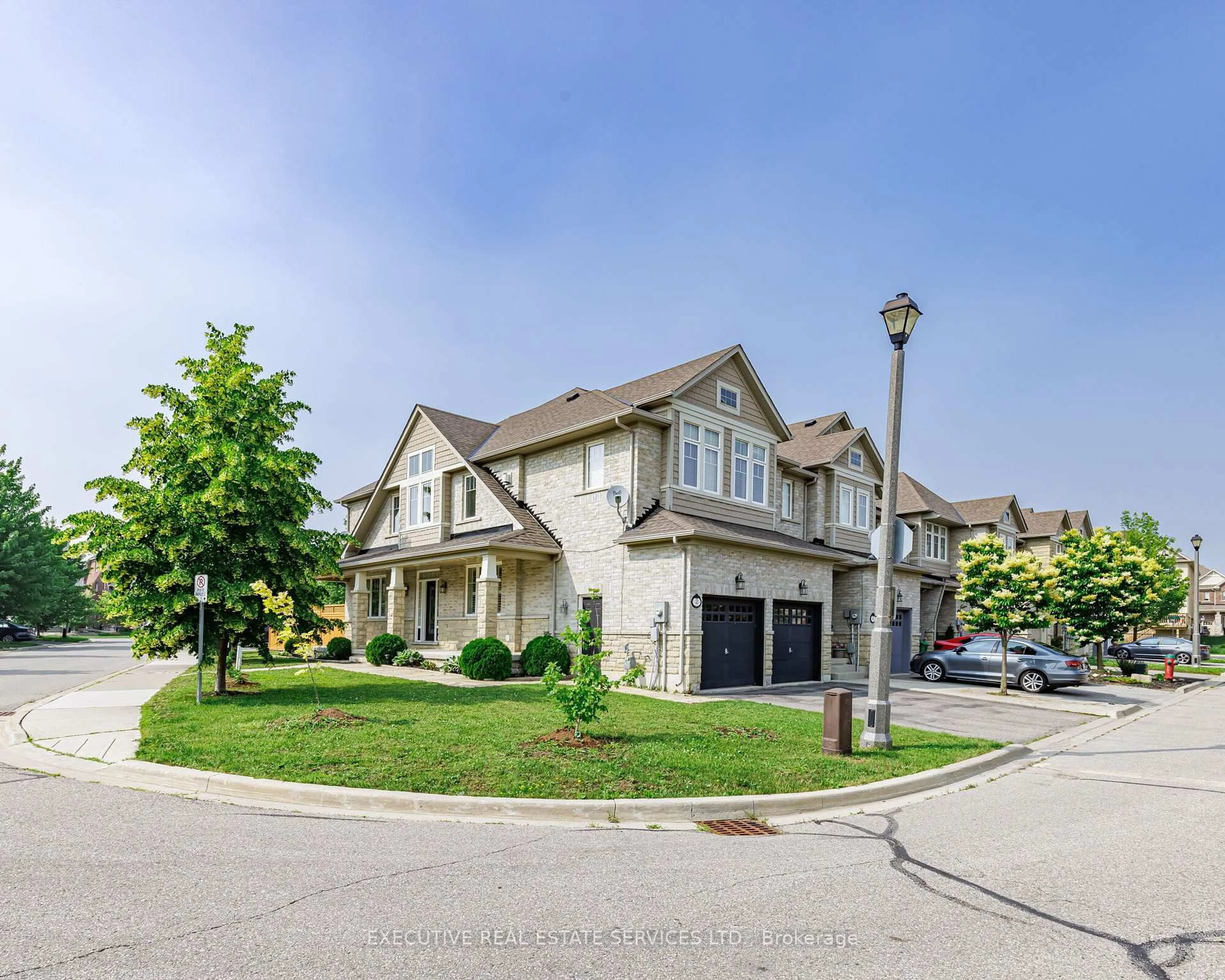 Unknown for 2 Nectarlane Ave, Caledon Ontario L7C 3M8