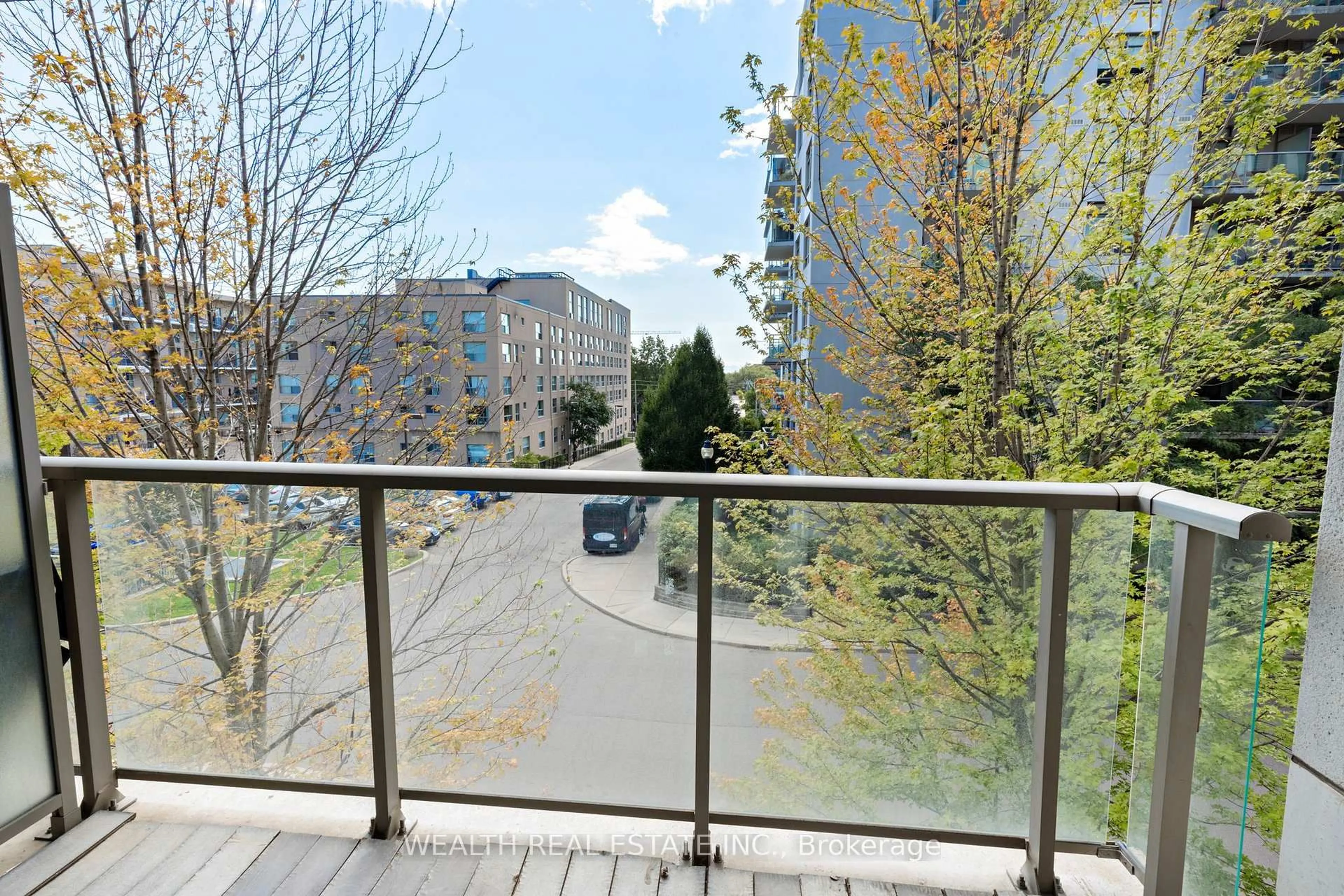 Balcony in the apartment, city buildings view from balcony for 816 Lansdowne Ave #310, Toronto Ontario M6H 4K6