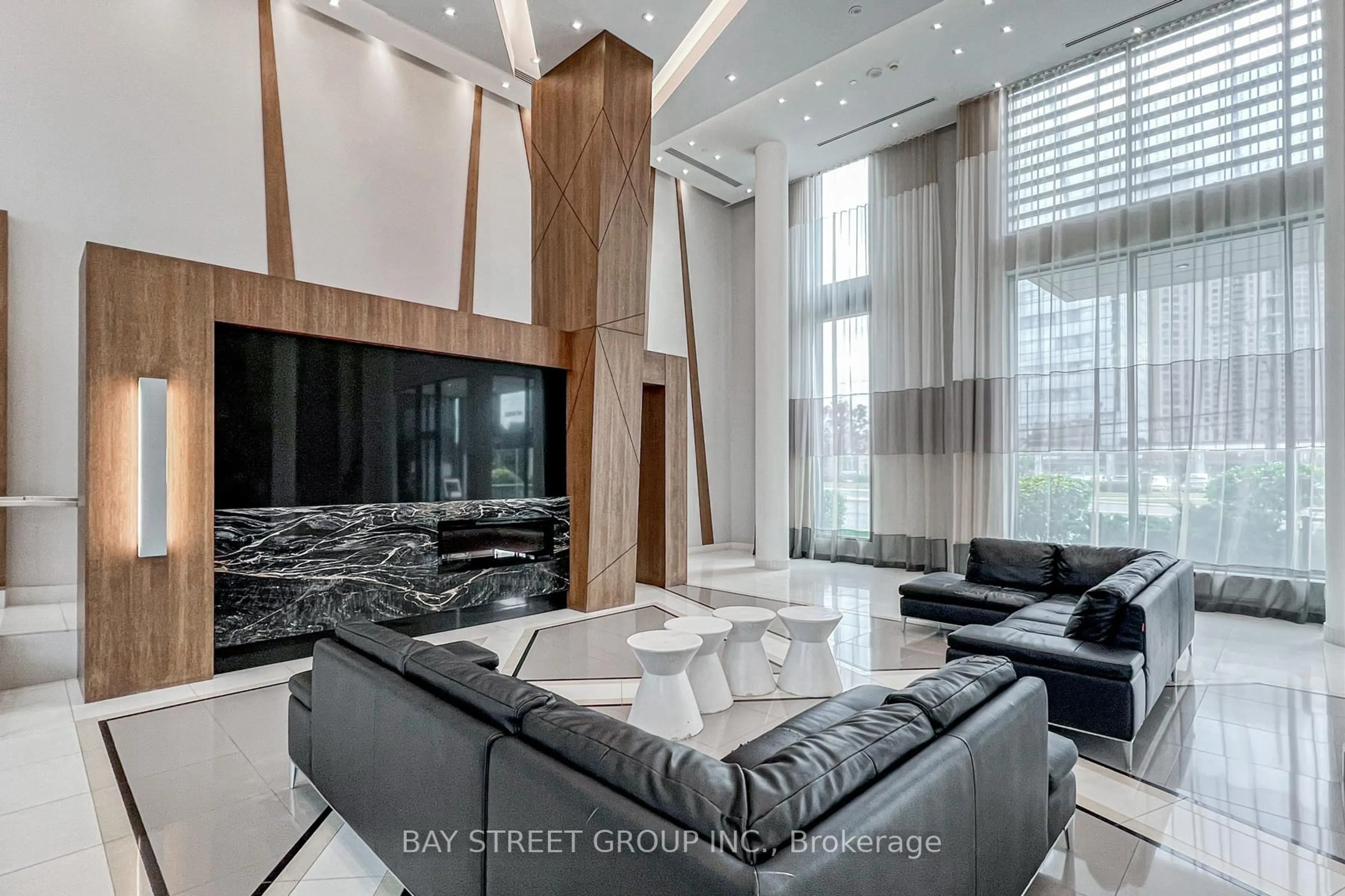 Unknown for 75 Eglinton Ave #2801, Mississauga Ontario L5R 0E5