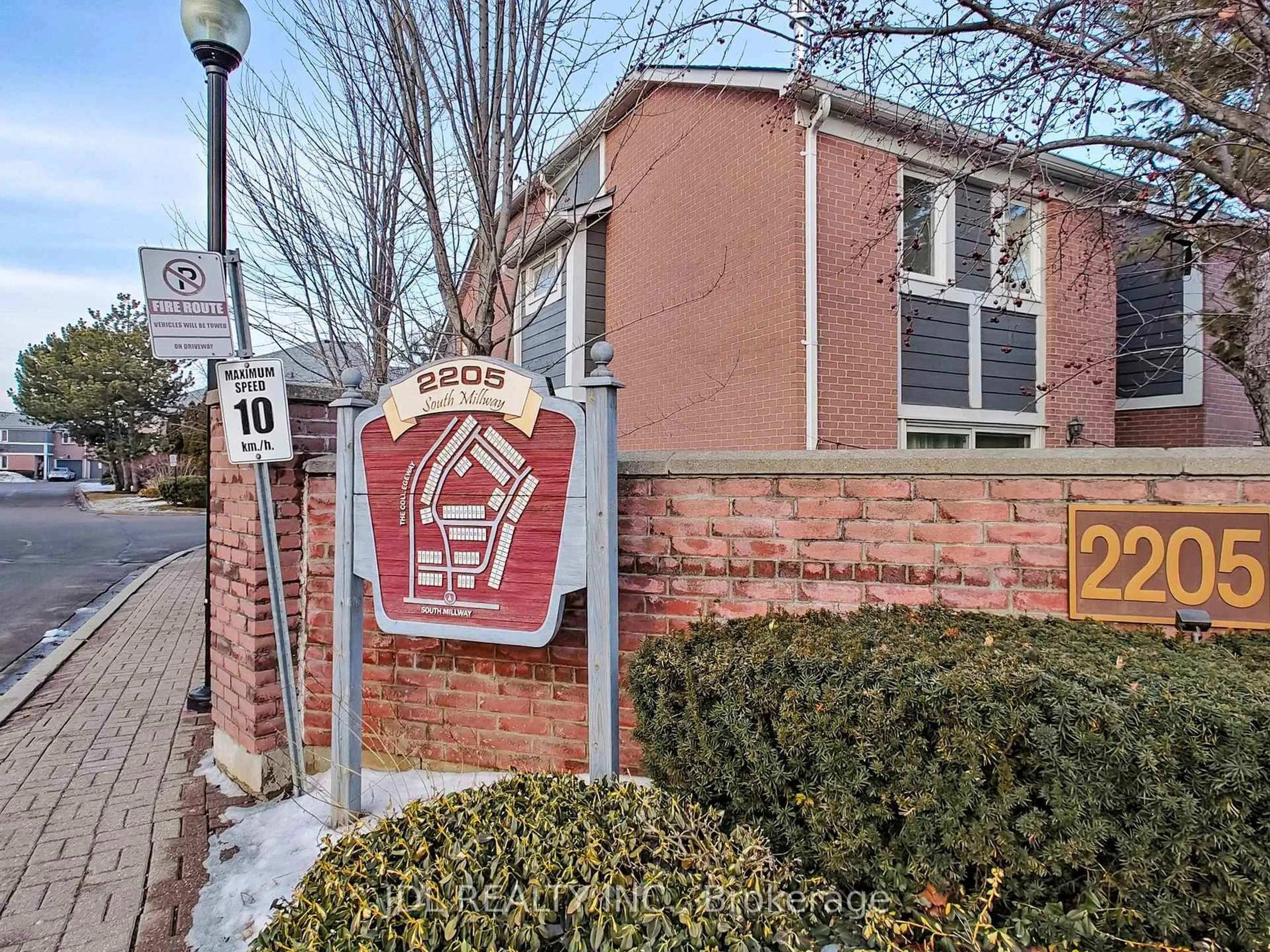 Unknown for 2205 South Millway #112, Mississauga Ontario L5L 3T2