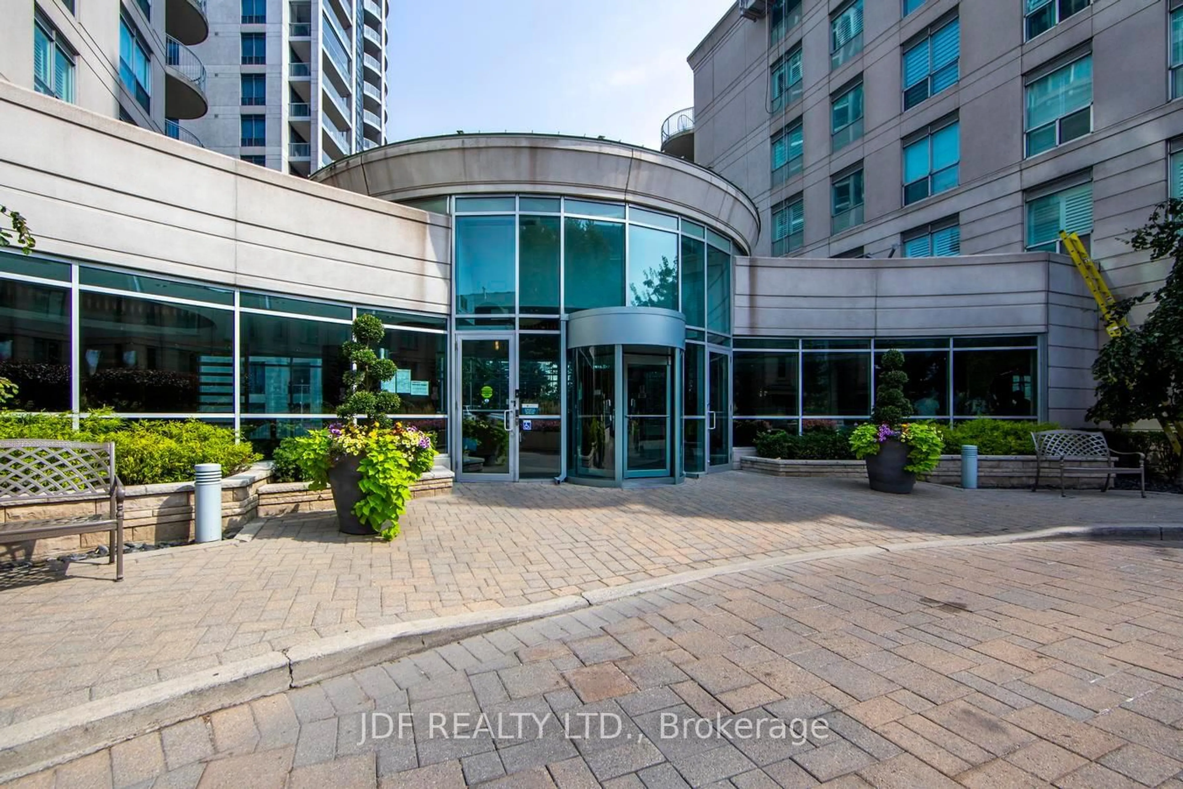 Unknown for 2111 Lake Shore Blvd #920, Toronto Ontario M8V 4B2