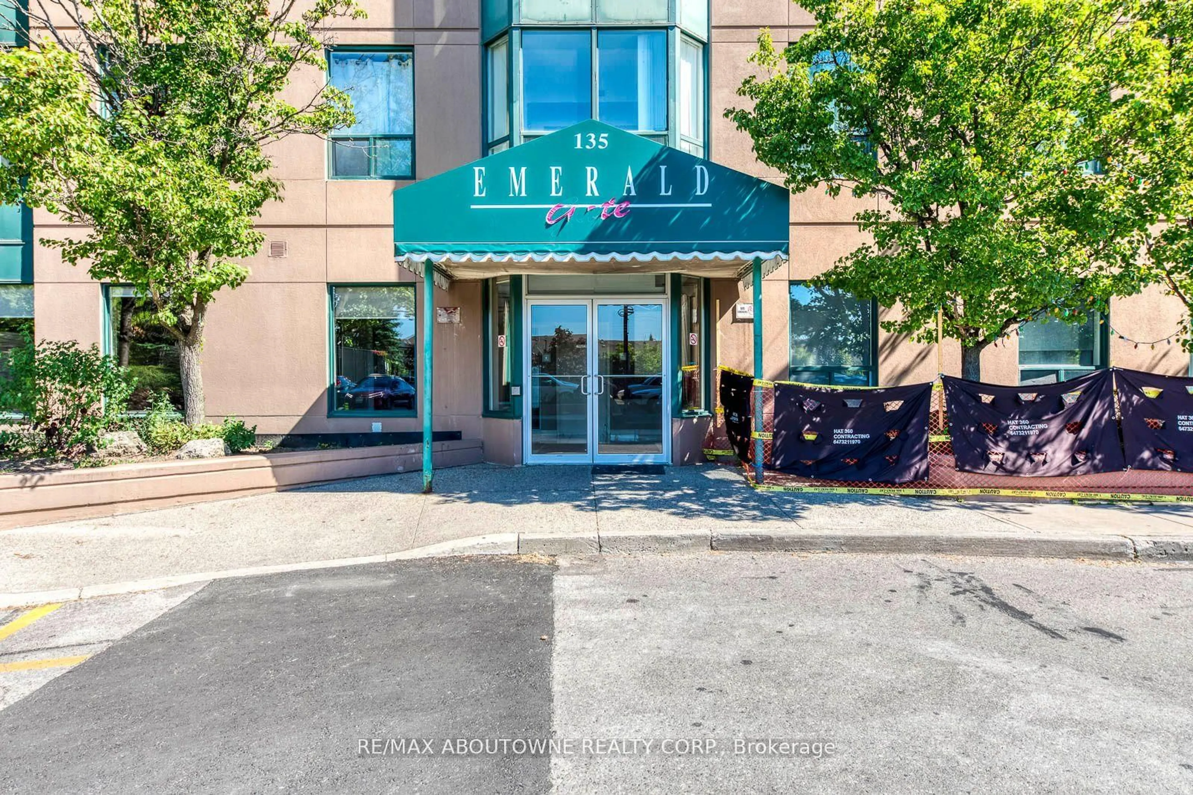 Unknown for 135 Hillcrest Ave #1415, Mississauga Ontario L5B 4B1