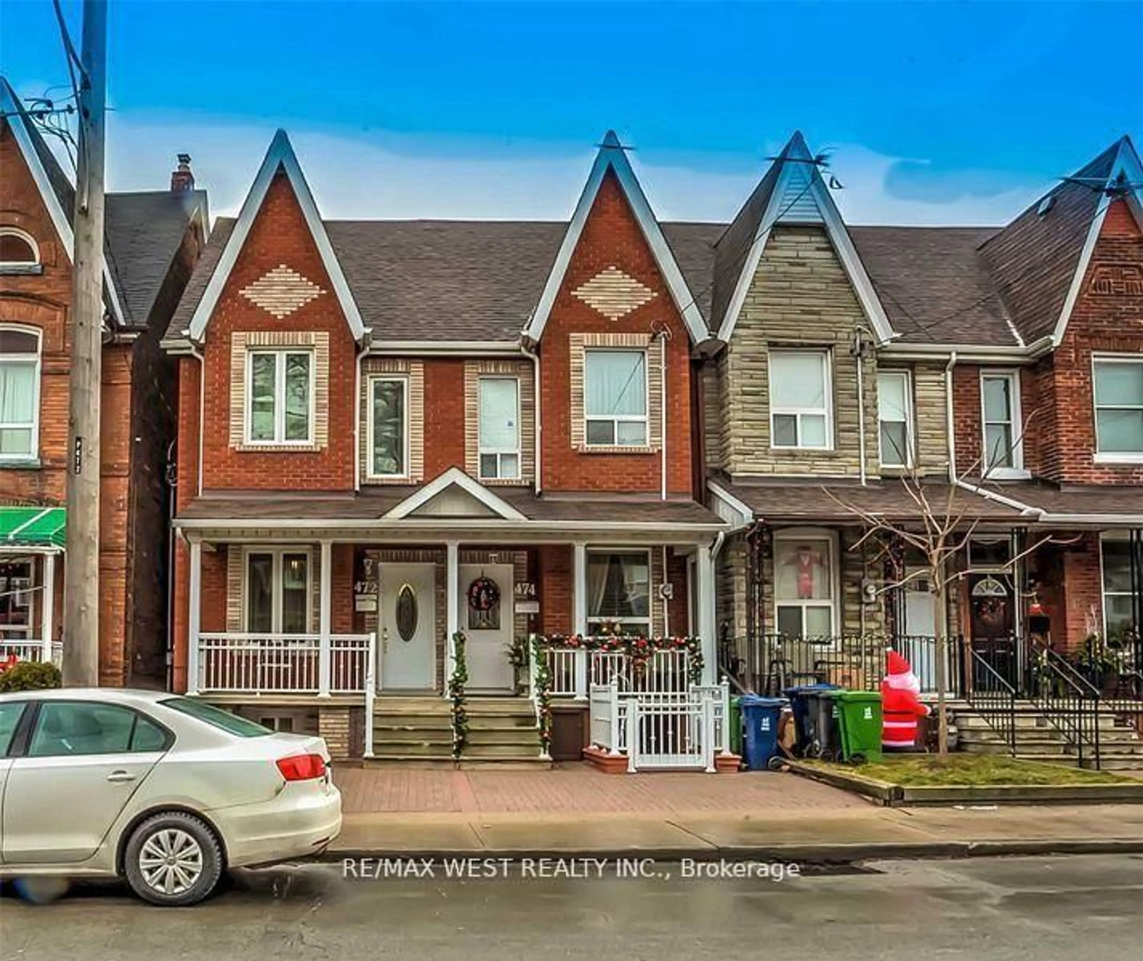Home with brick exterior material, street for 472 Symington Ave, Toronto Ontario M6N 2W5