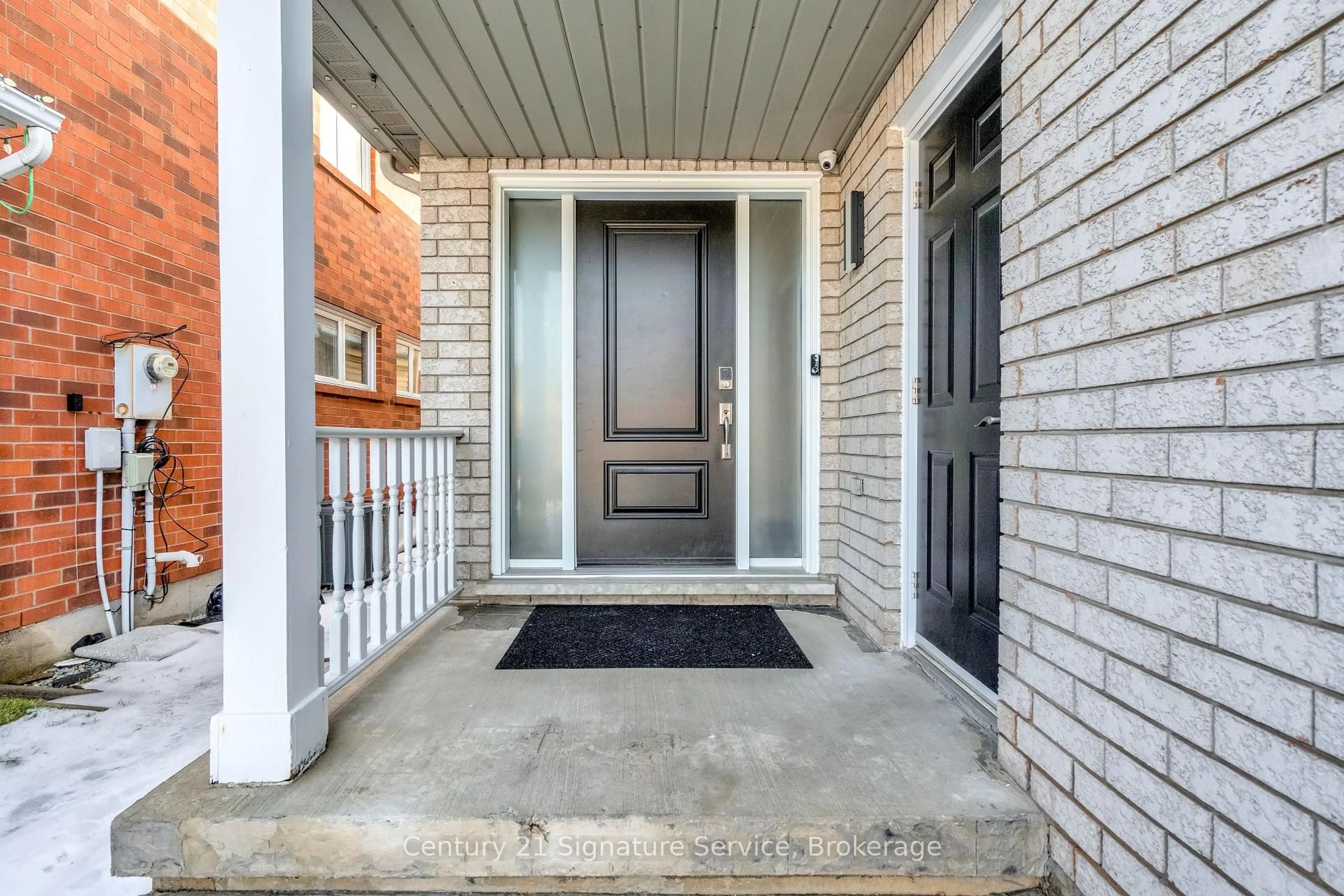 Indoor entryway for 3814 Spicewood Way, Mississauga Ontario L5N 7W7