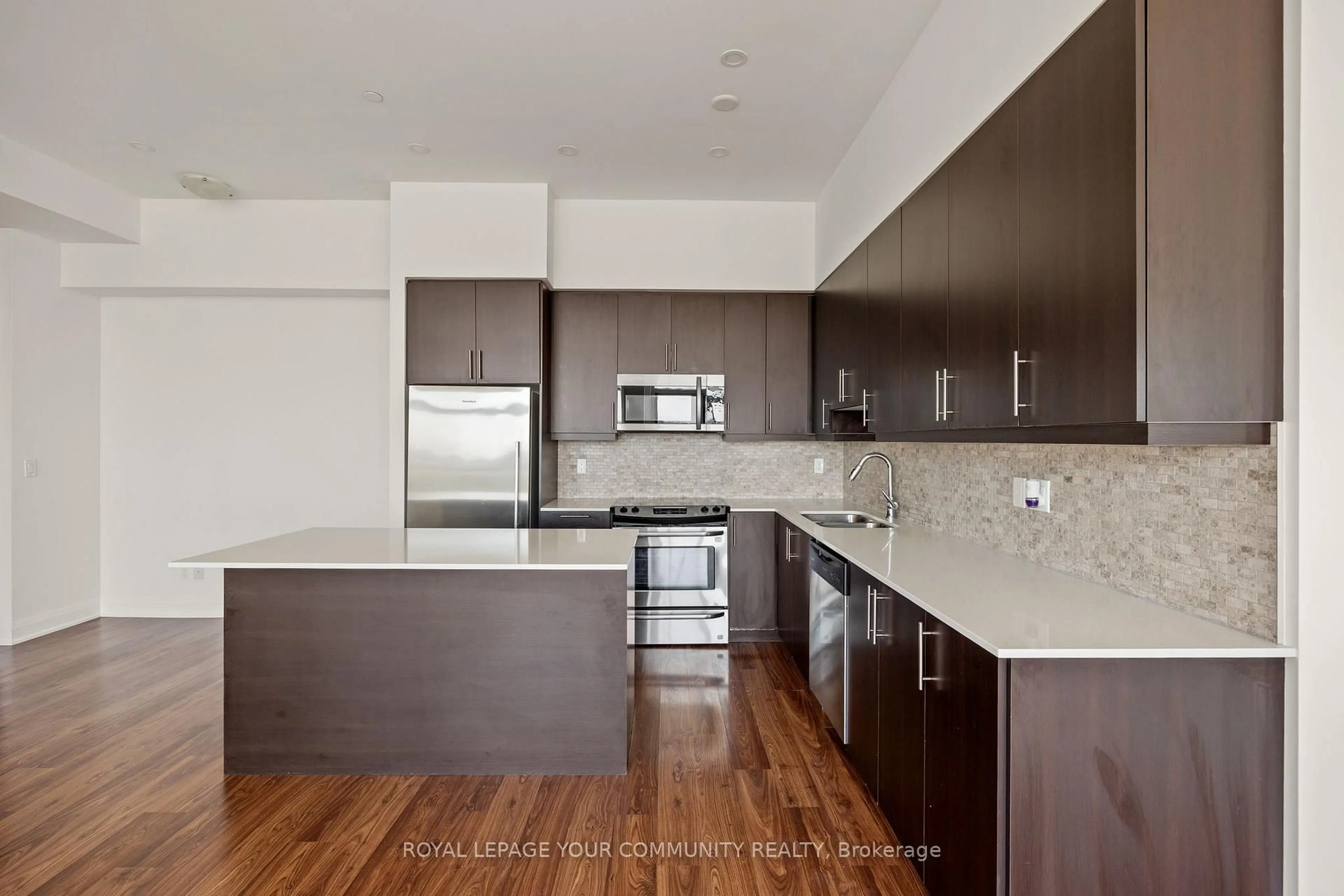 Standard kitchen, wood/laminate floor for 35 Fontenay Crt #1205, Toronto Ontario M9A 0E2