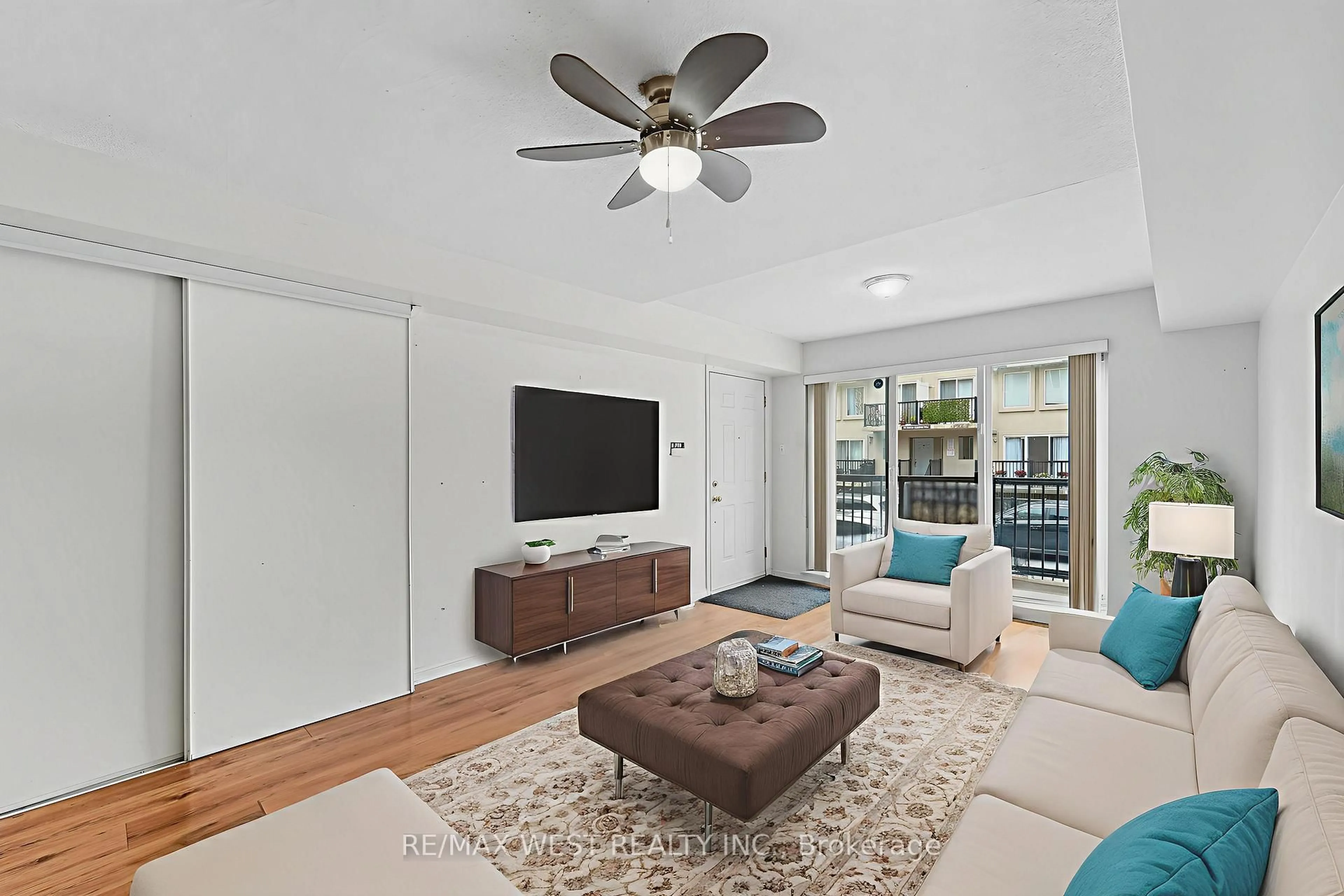 Living room with furniture, unknown for 65 George Appleton Way #2078, Toronto Ontario M3M 0A2