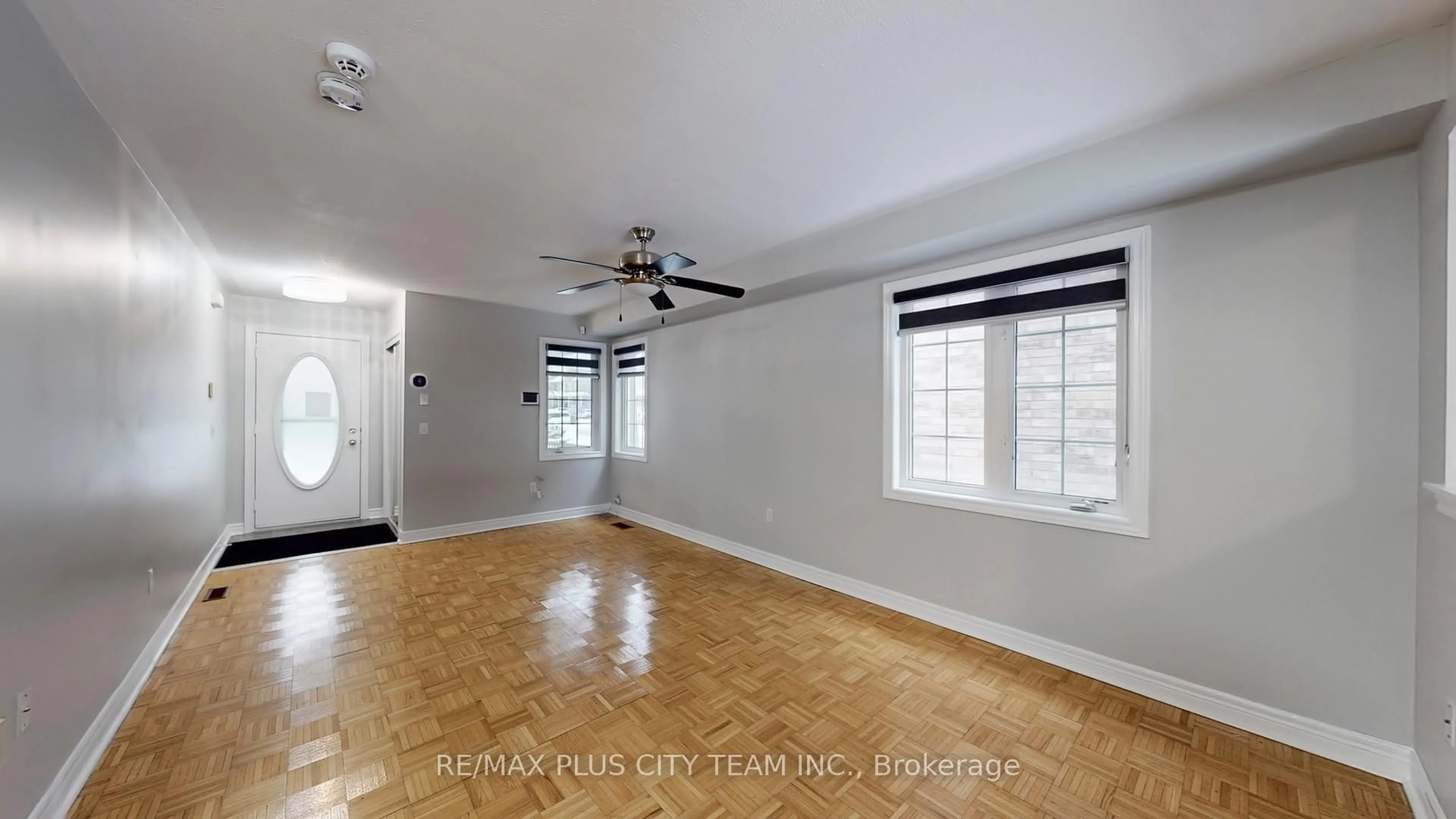 A pic of a room for 4 Slessor Lane, Brampton Ontario L6P 1M3