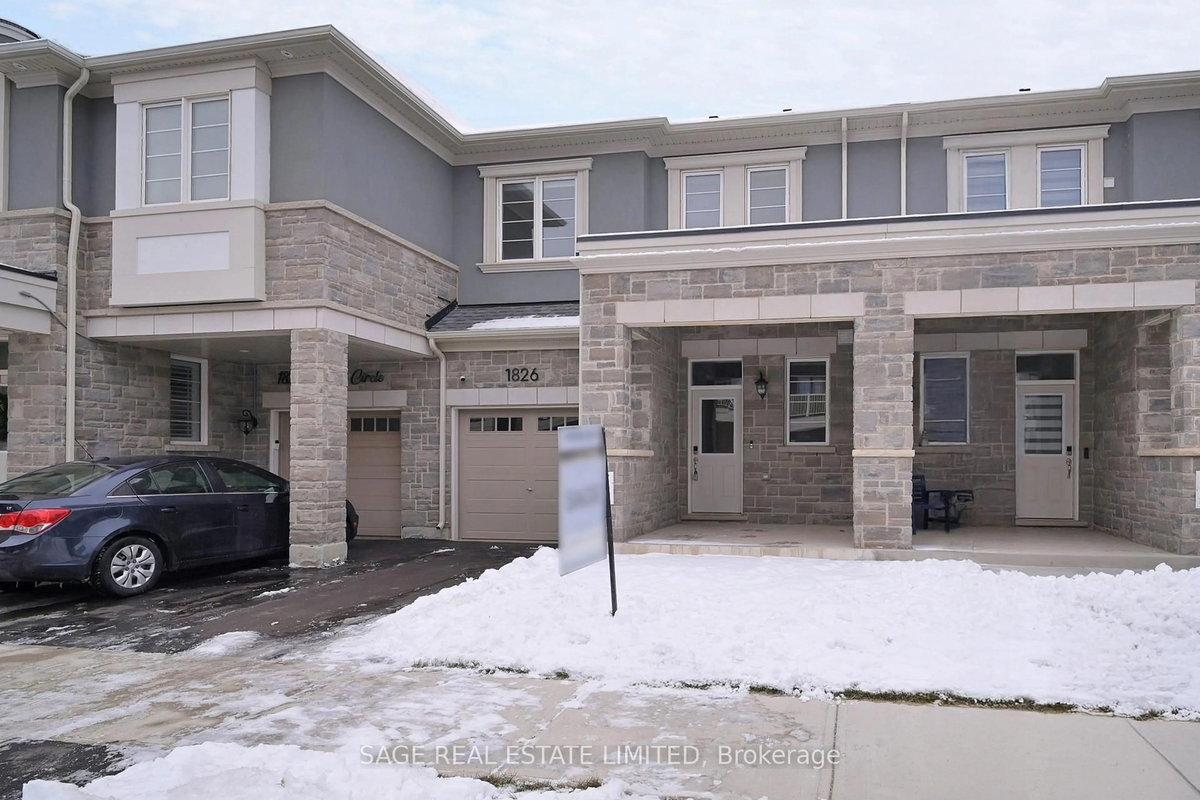 Unknown for 1826 Thames Circ, Milton Ontario L9E 2A4