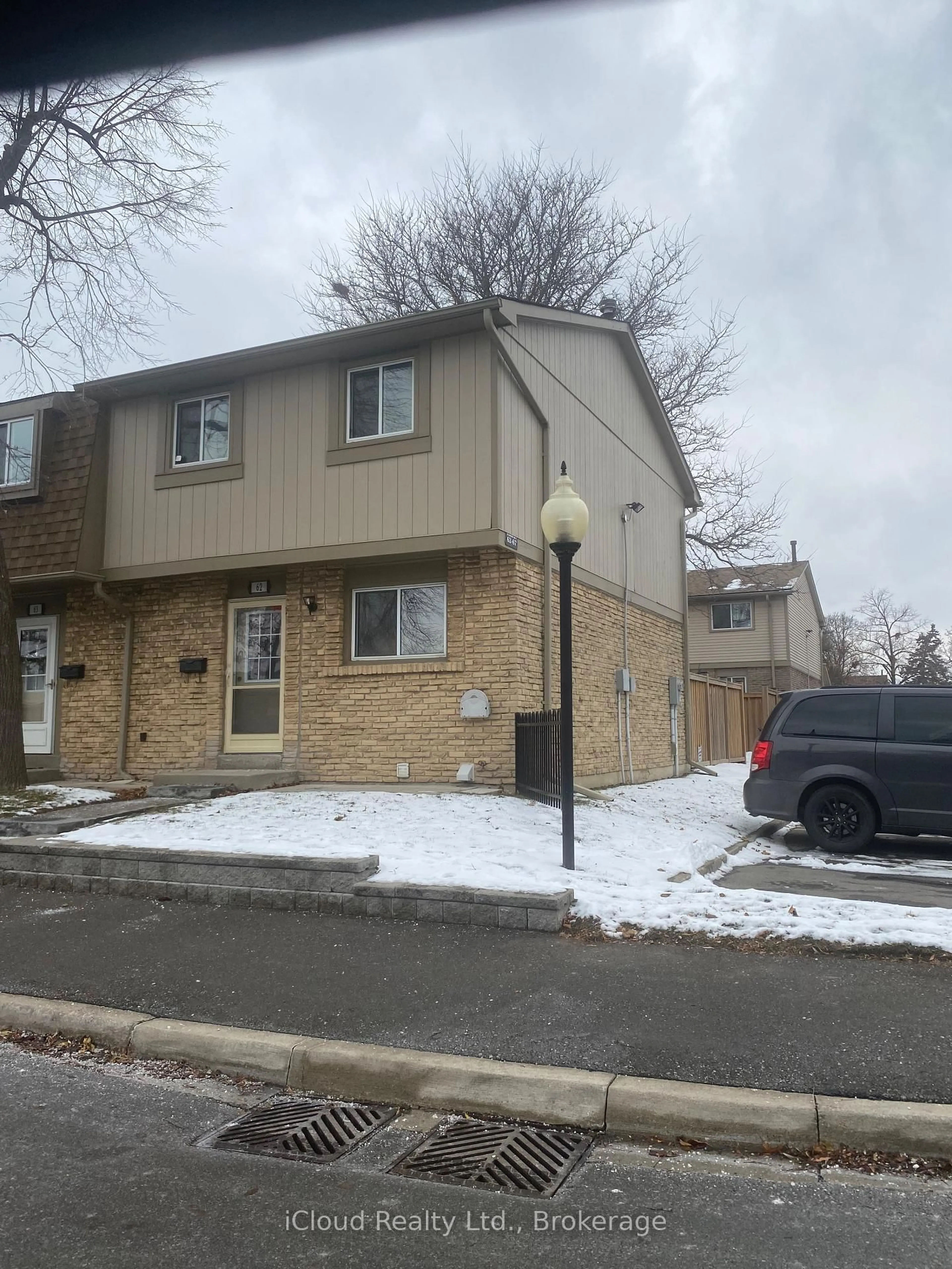 Unknown for 81 Hansen Rd #62, Brampton Ontario L6V 3C7