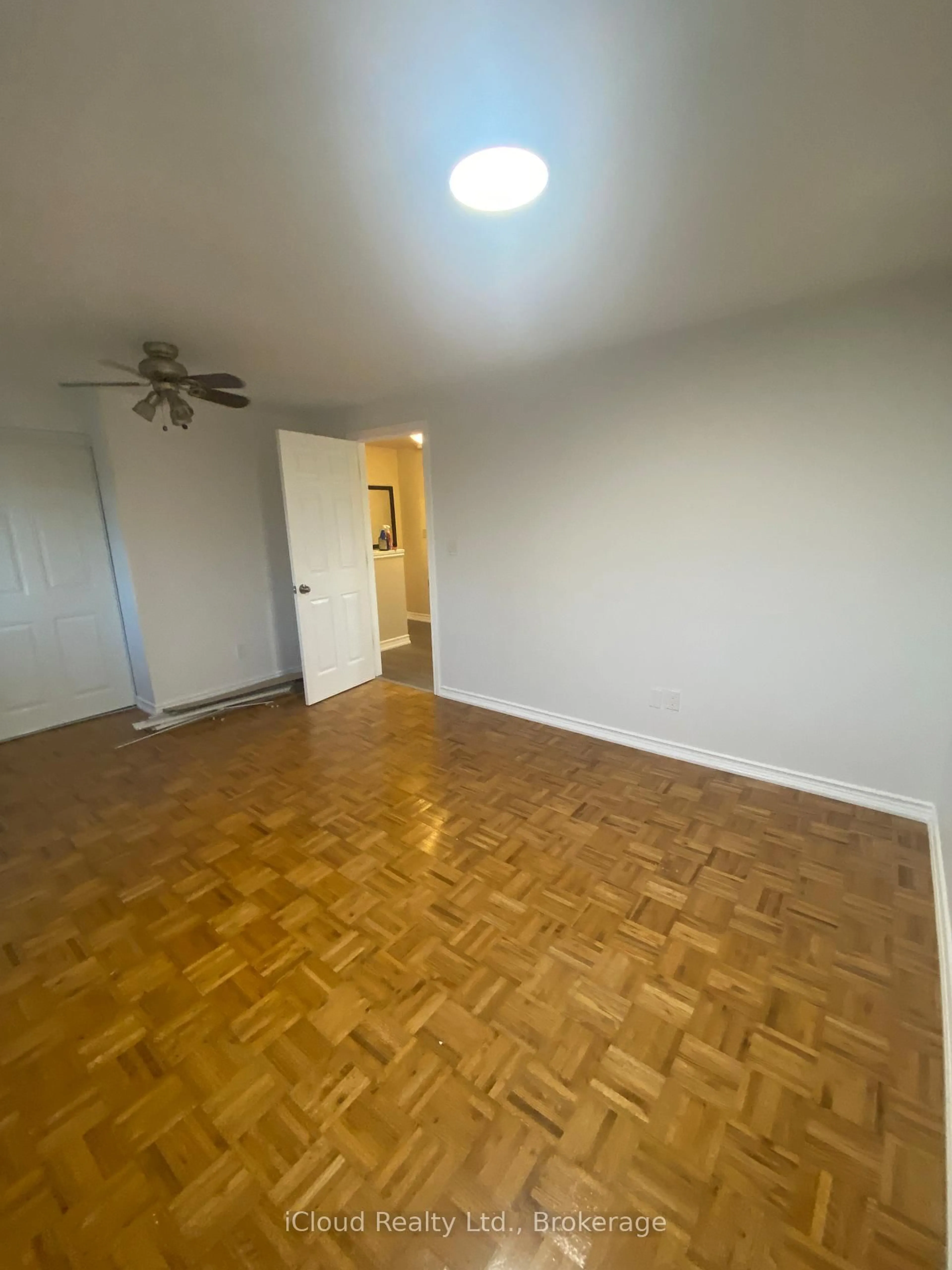 A pic of a room for 81 Hansen Rd #62, Brampton Ontario L6V 3C7