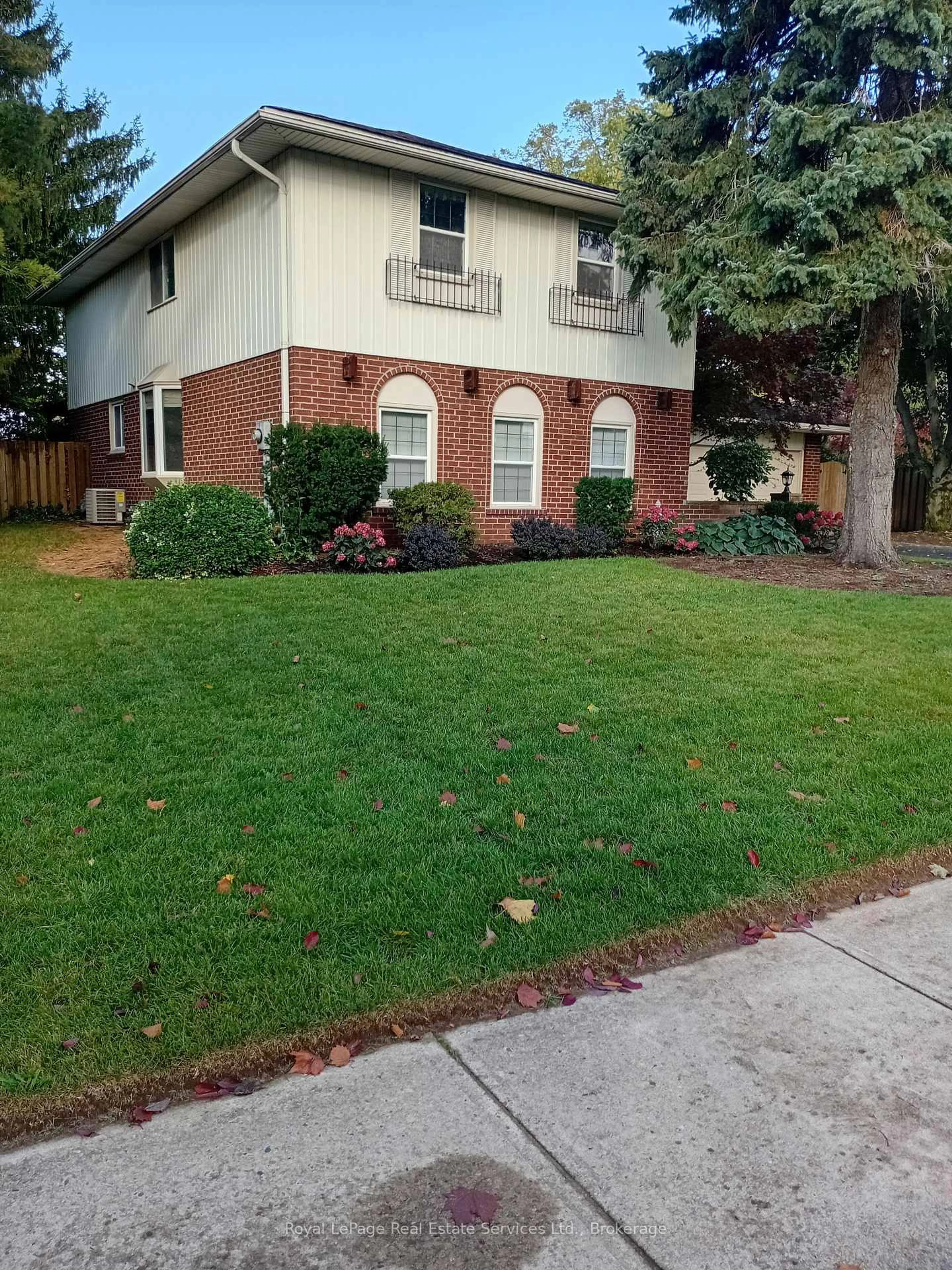 Unknown for 2179 Adair Cres, Oakville Ontario L6J 5J6