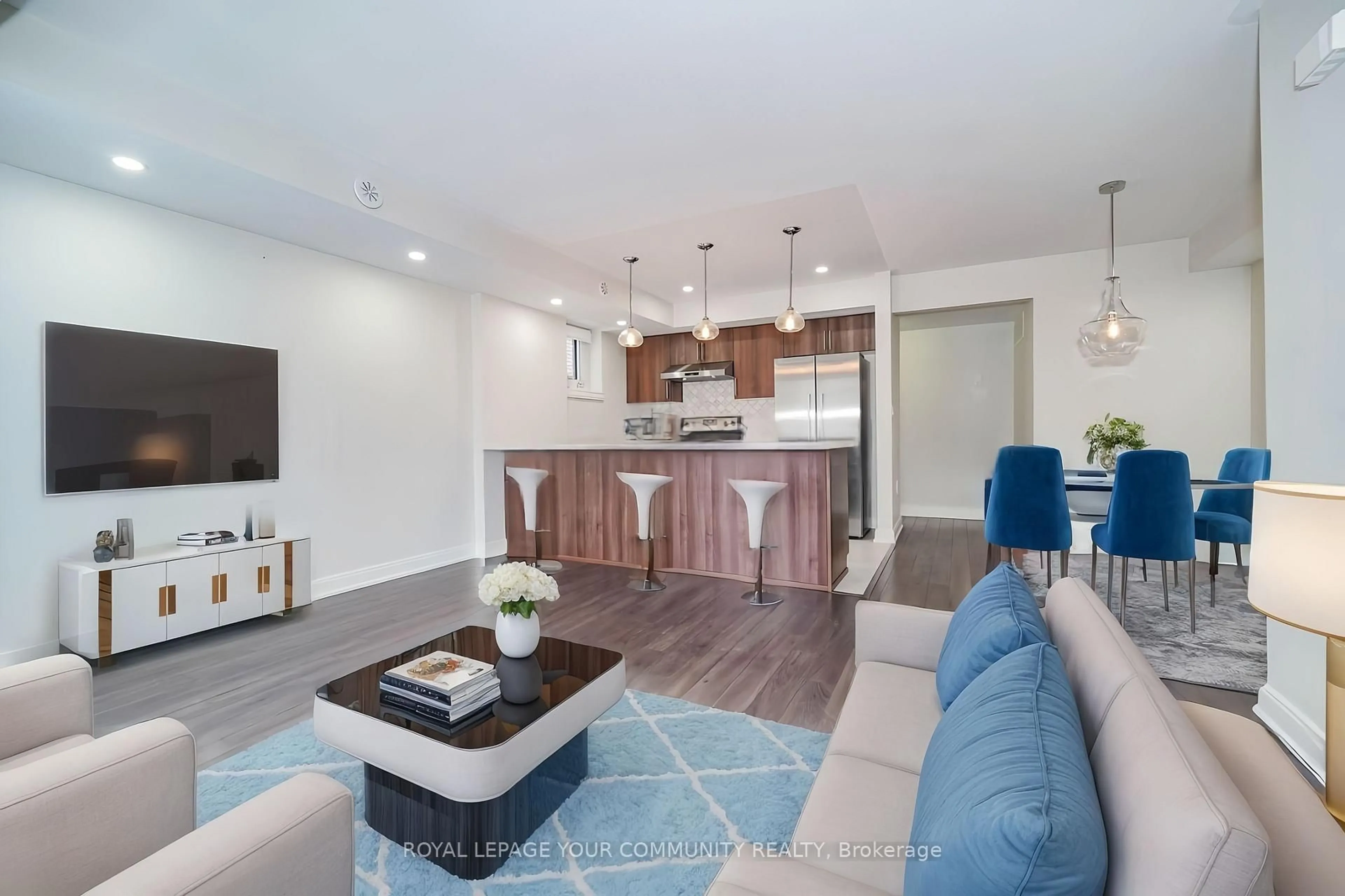 Open concept kitchen, unknown for 100 Dufay Rd #41, Brampton Ontario L7A 4S3