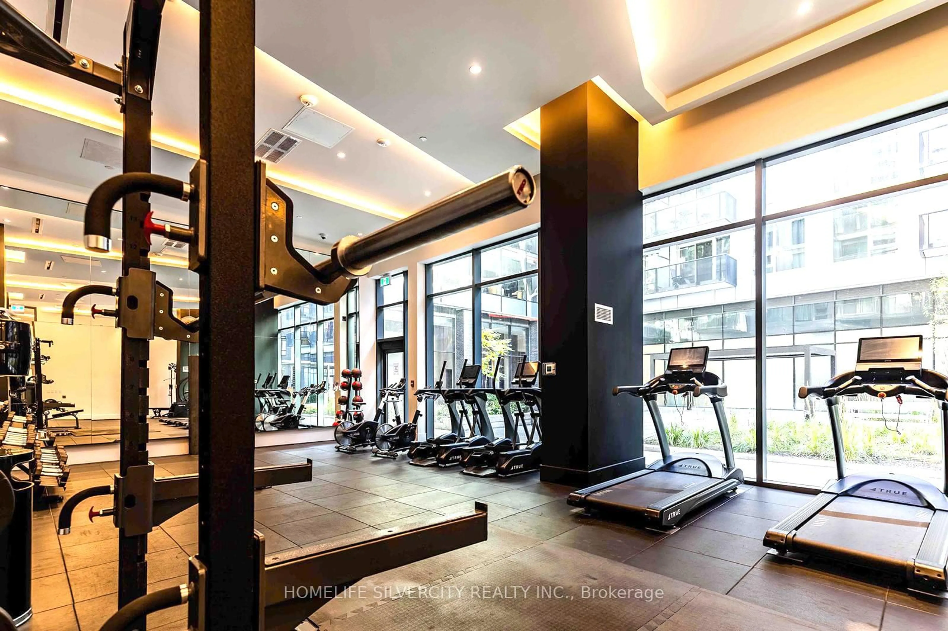 Gym or fitness room for 2450 Old Bronte Rd #811, Oakville Ontario L6M 5P6