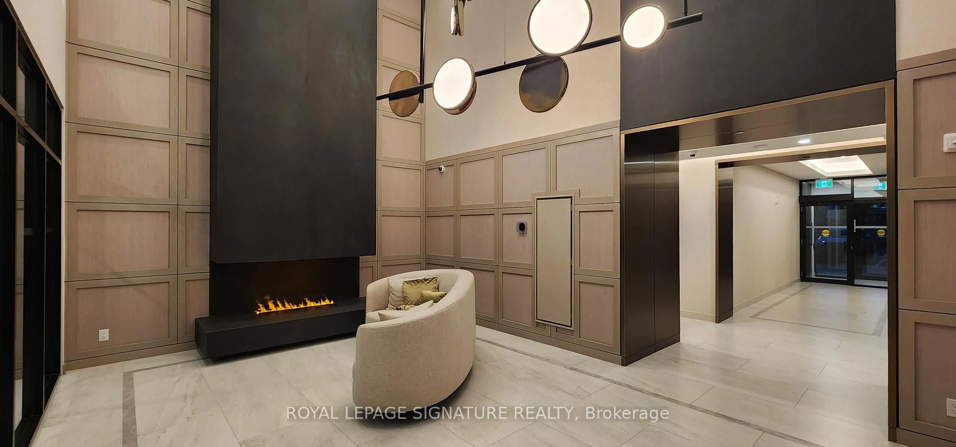 Lobby for 3285 Carding Mill Tr #404, Oakville Ontario L6M 5P7