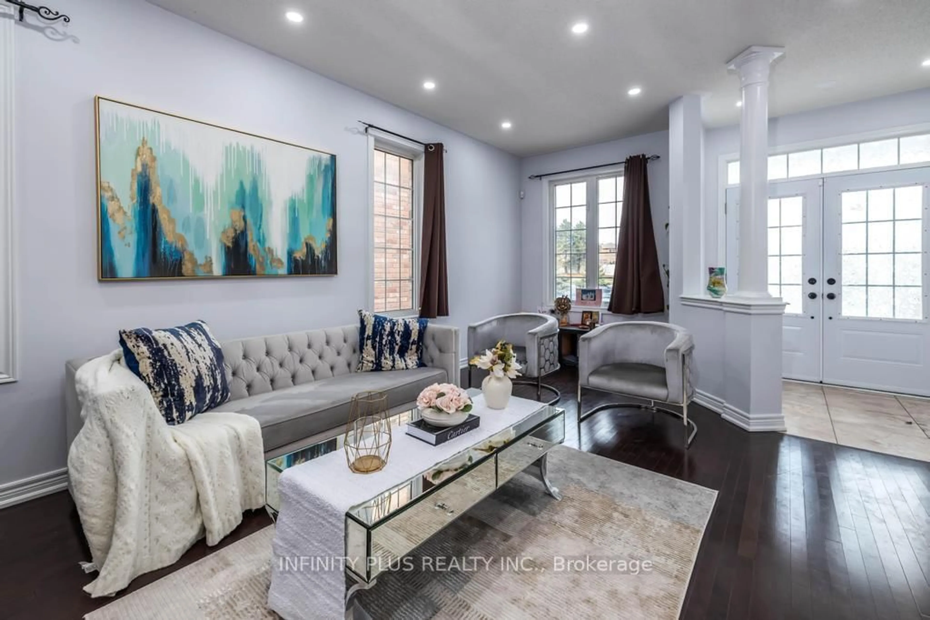 Living room with furniture, unknown for 13 Buchanan Cres, Brampton Ontario L6X 5M3