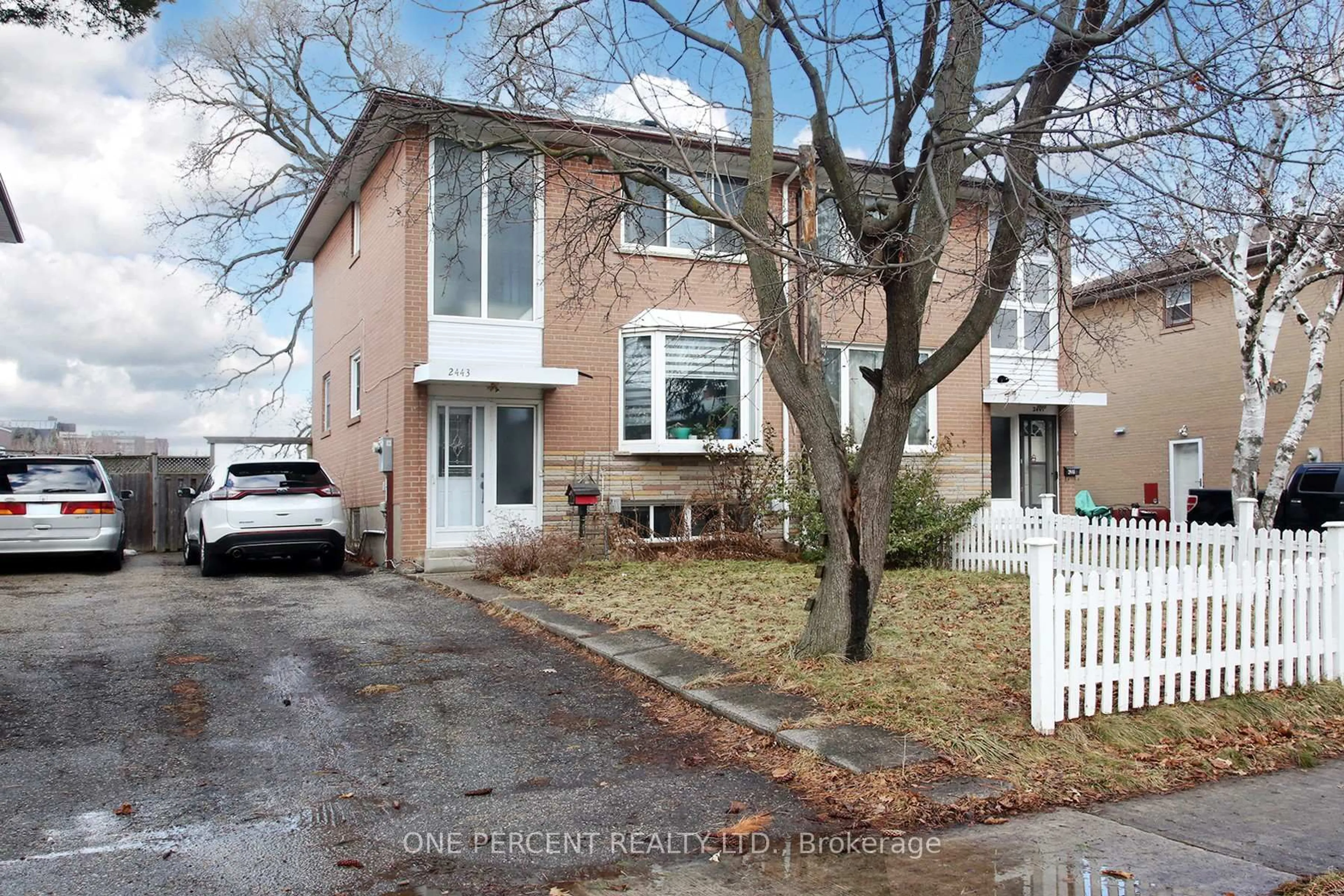 Unknown for 2443 Brookhurst Rd, Mississauga Ontario L5J 1R4