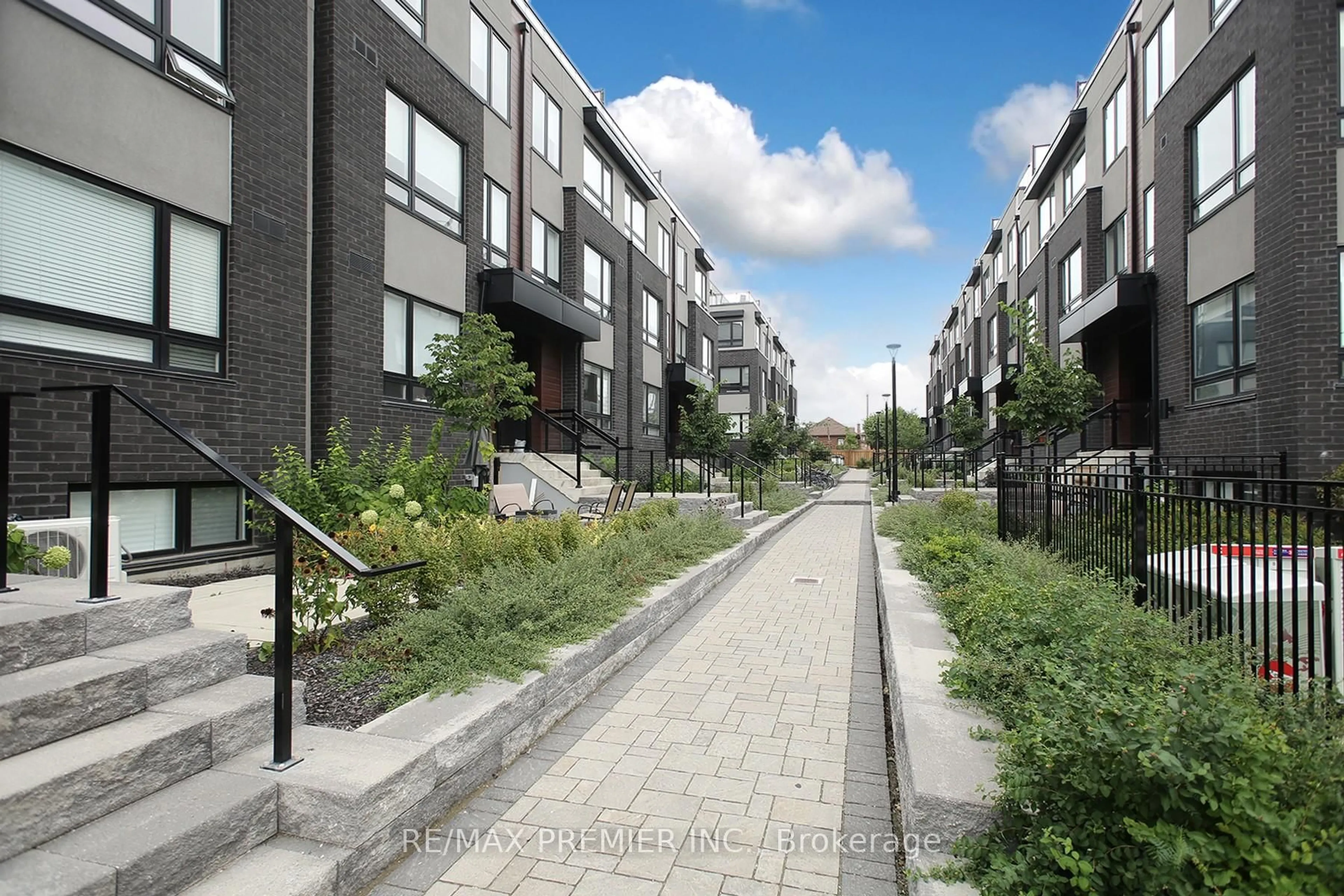 Patio, street for 1100 Briar Hill Ave #312, Toronto Ontario M6B 0A9