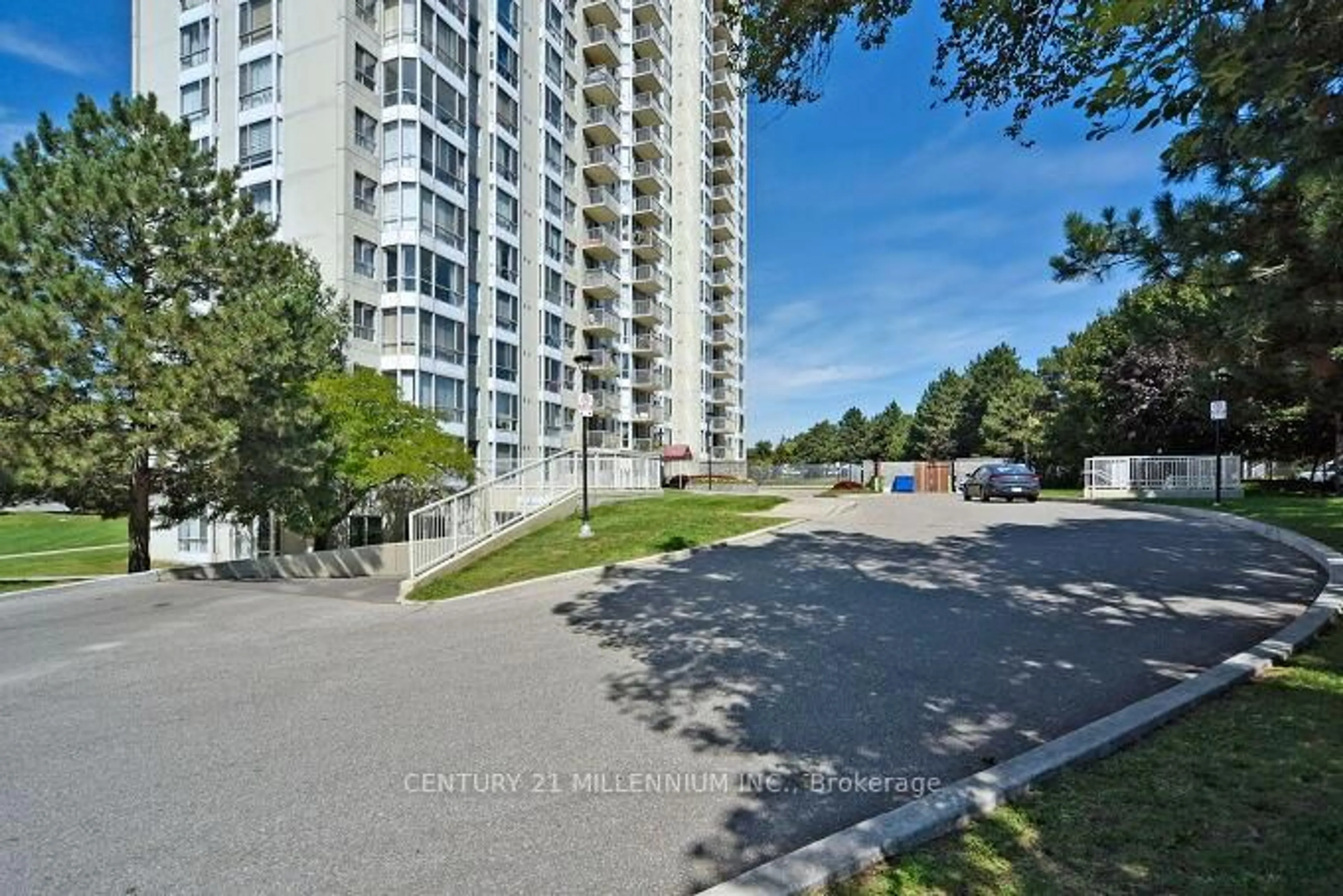 A pic from outside/outdoor area/front of a property/back of a property/a pic from drone, unknown for 3077 Weston Rd #304, Toronto Ontario M9M 3A1