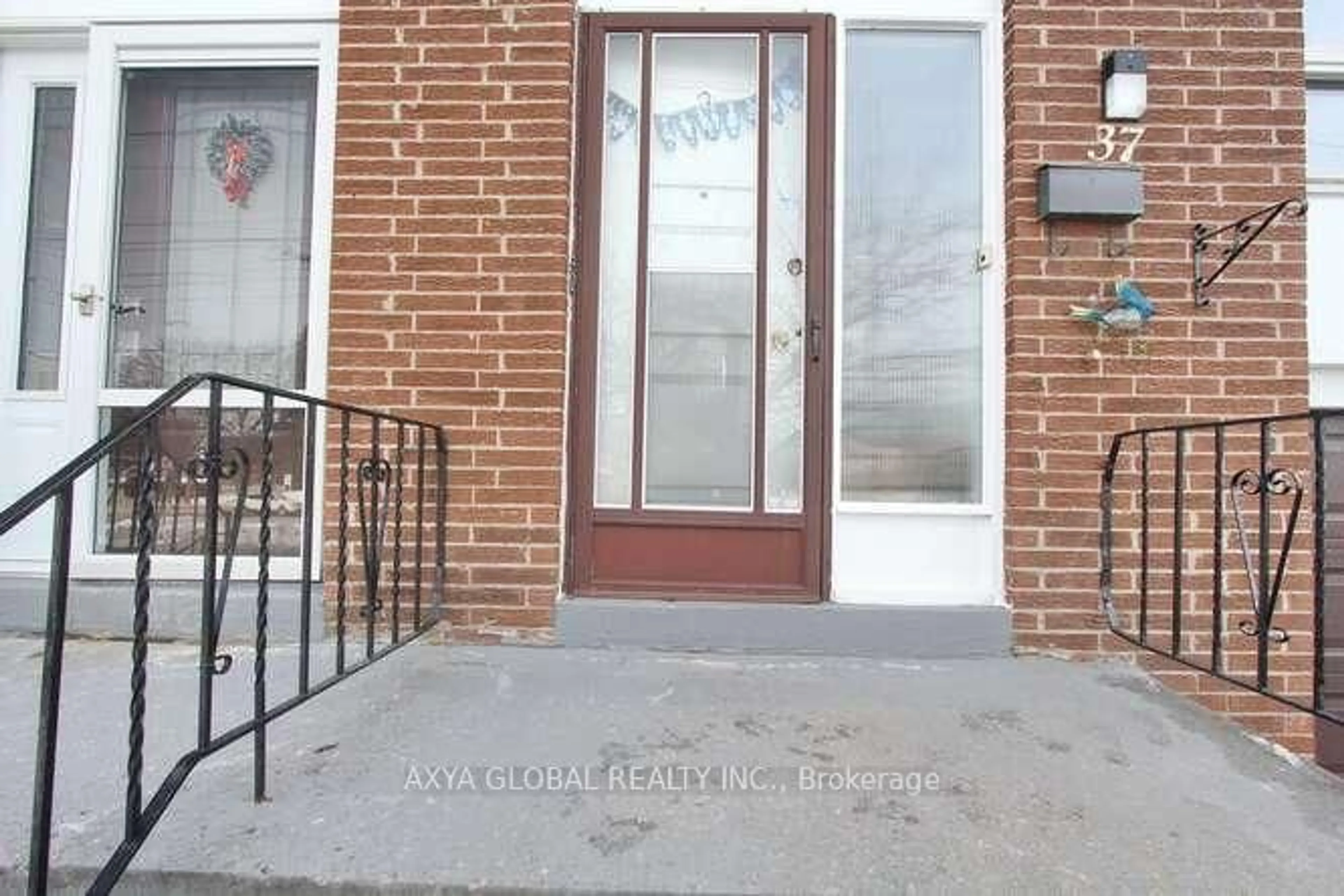 Unknown for 7500 Goreway Dr #37, Mississauga Ontario L4T 3C7