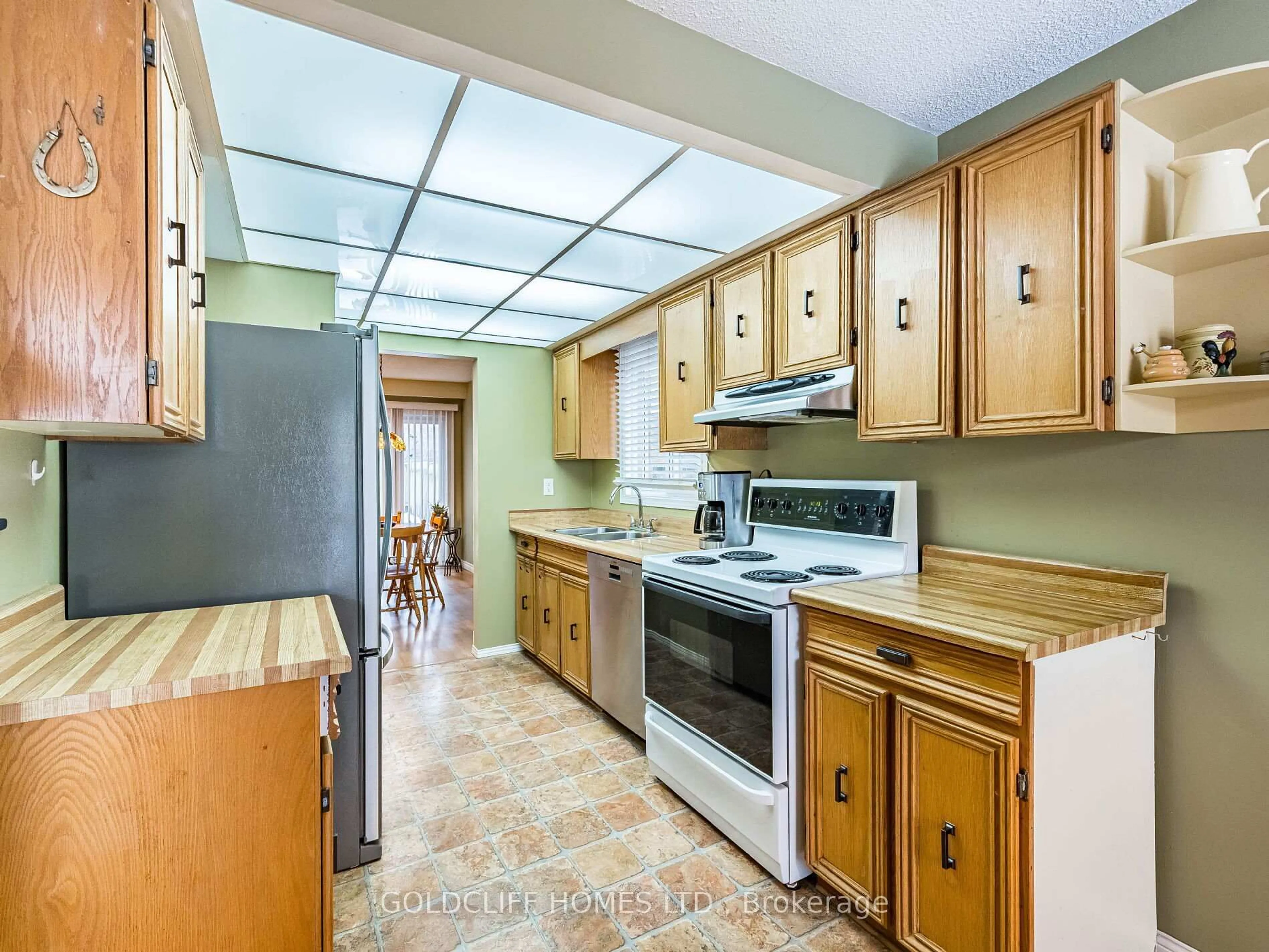 Unknown for 97 Simmons Blvd, Brampton Ontario L6V 3V4