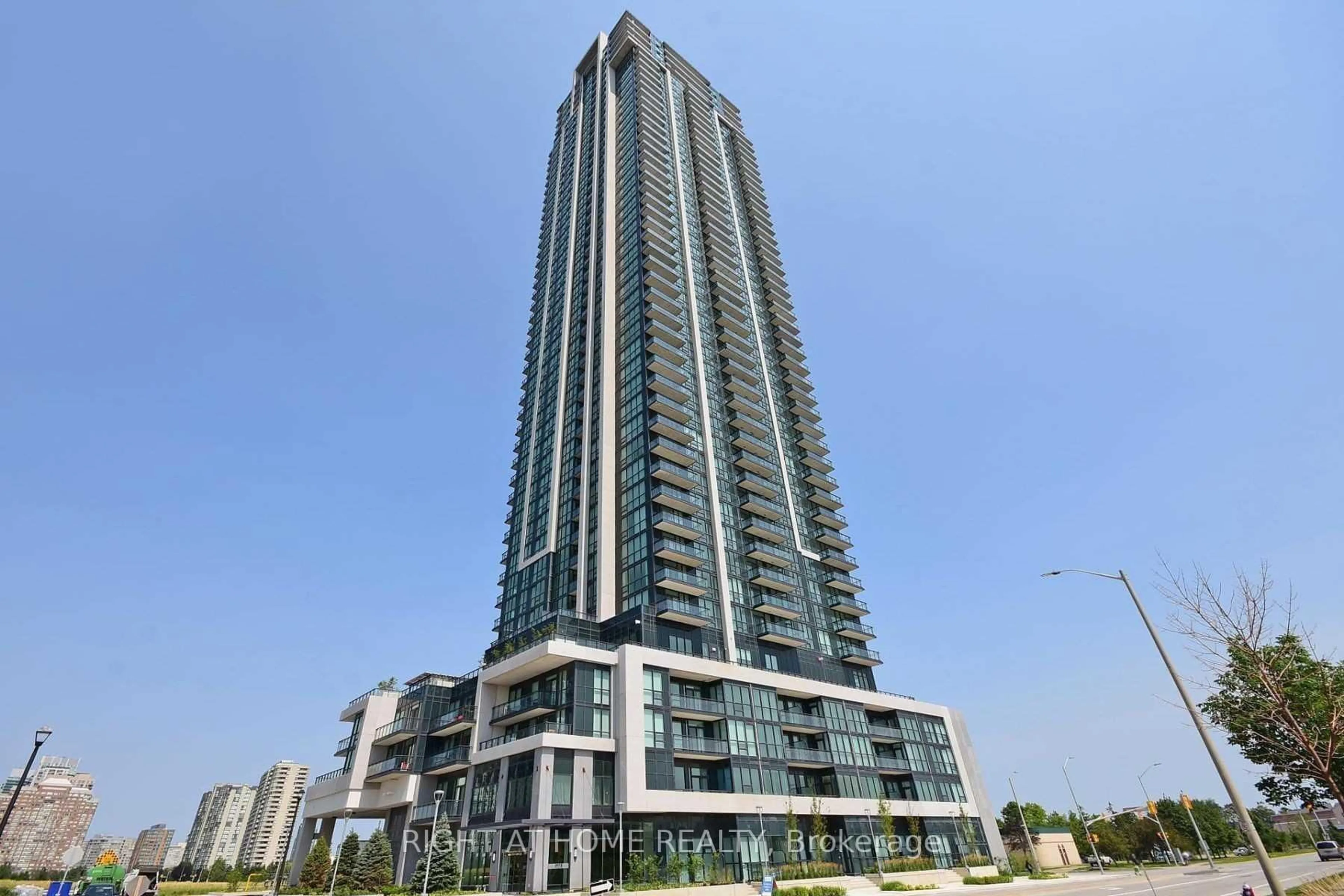 Indoor foyer for 3975 GRAND PARK Dr #909, Mississauga Ontario L5B 0K4