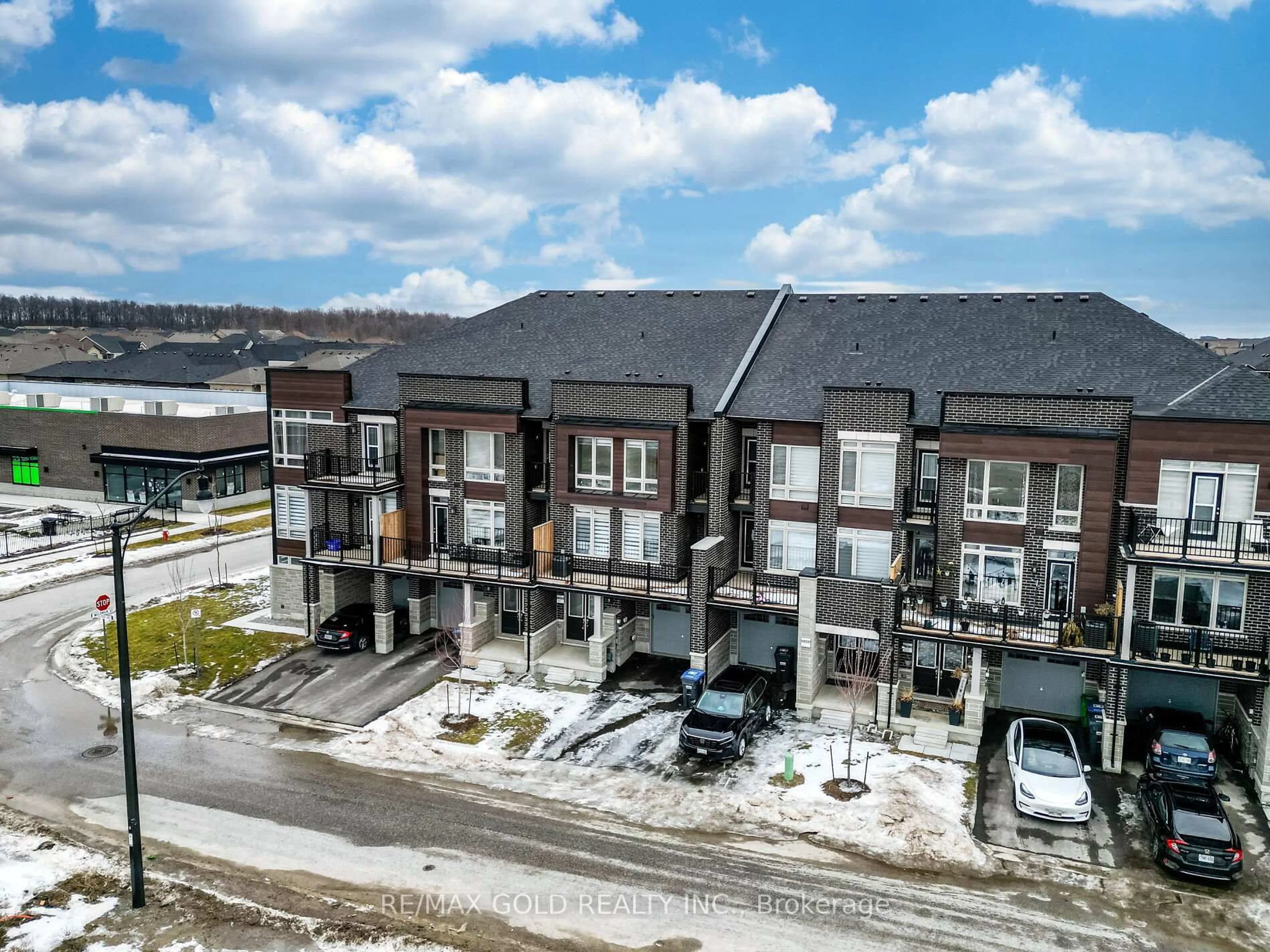 A pic from outside/outdoor area/front of a property/back of a property/a pic from drone, unknown for 94 Donald Ficht Cres, Brampton Ontario L7A 5H8