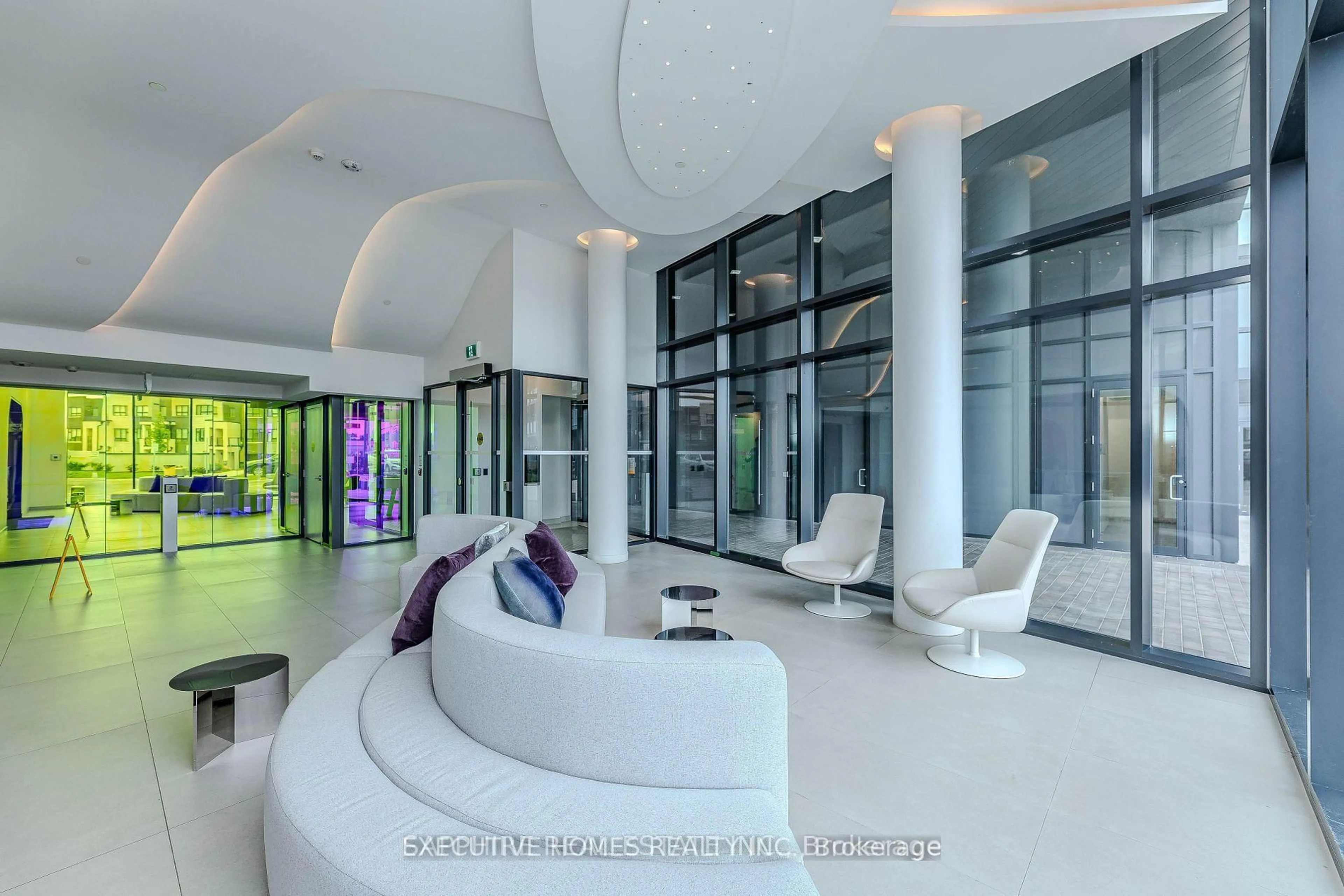 Lobby for 3210 Dakota Common #A 712, Burlington Ontario L7M 2A8