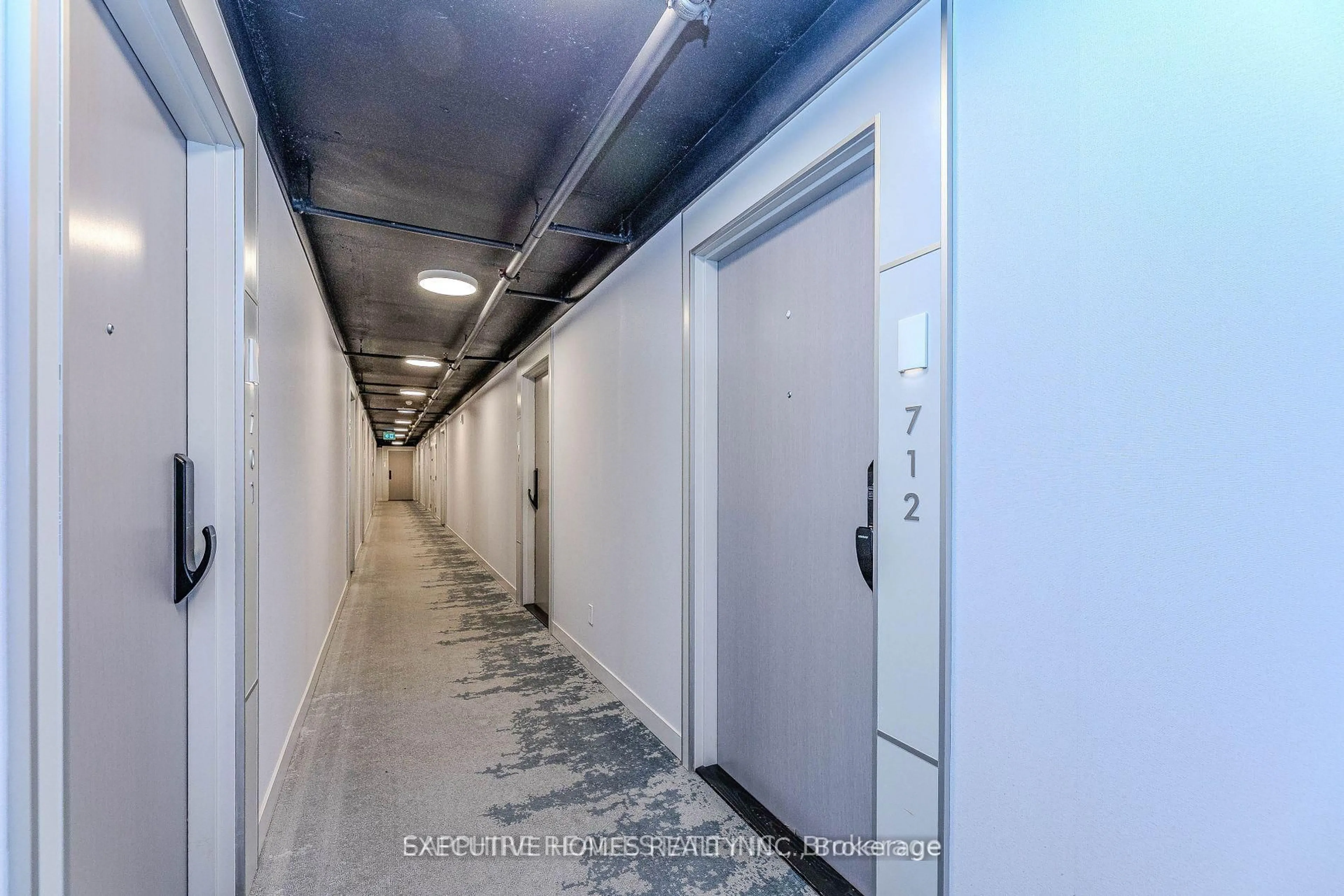 Storage room or clothes room or walk-in closet for 3210 Dakota Common #A 712, Burlington Ontario L7M 2A8