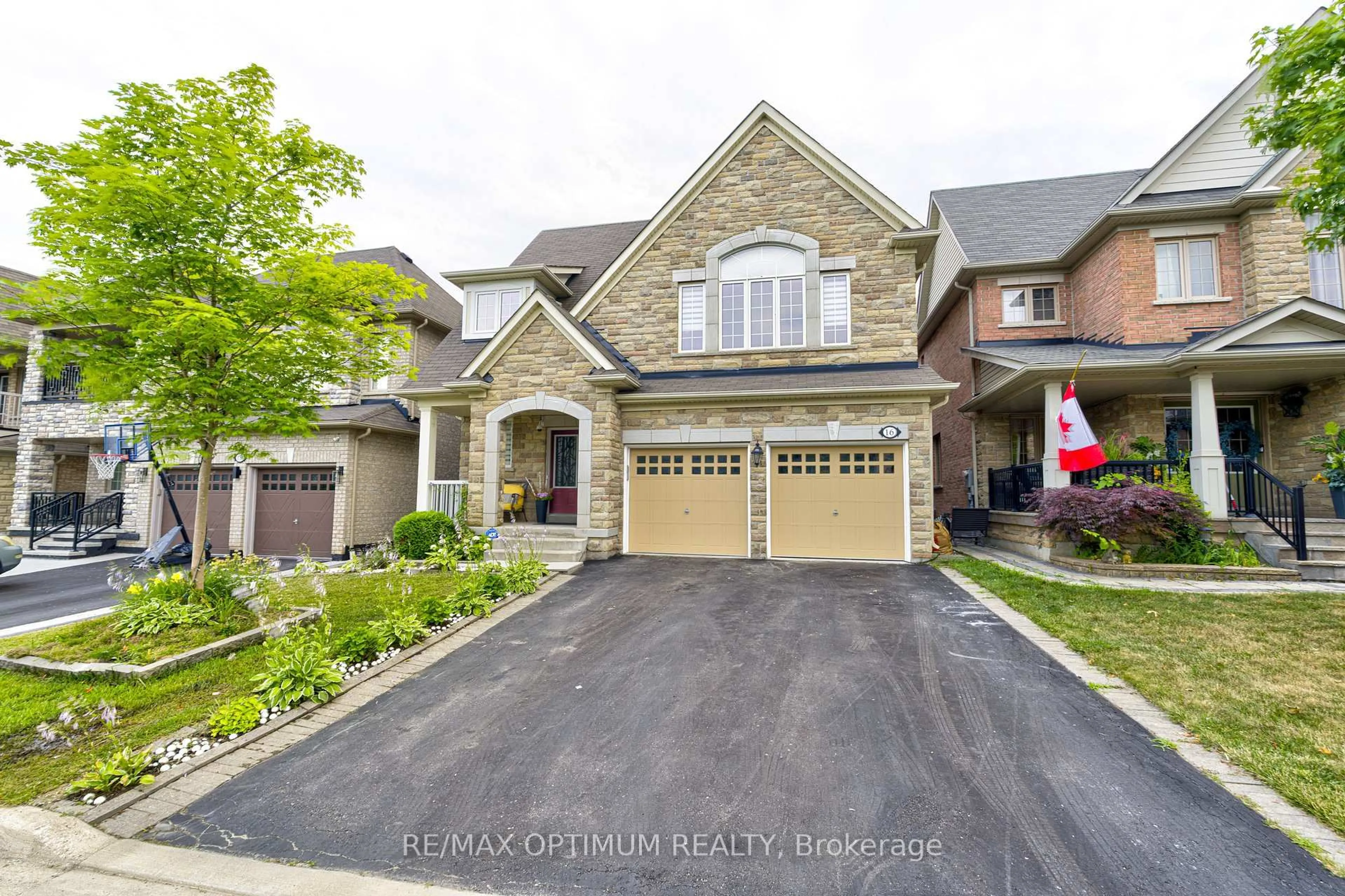 Home with brick exterior material, street for 16 Ashcreek Dr, Brampton Ontario L6Y 3A7