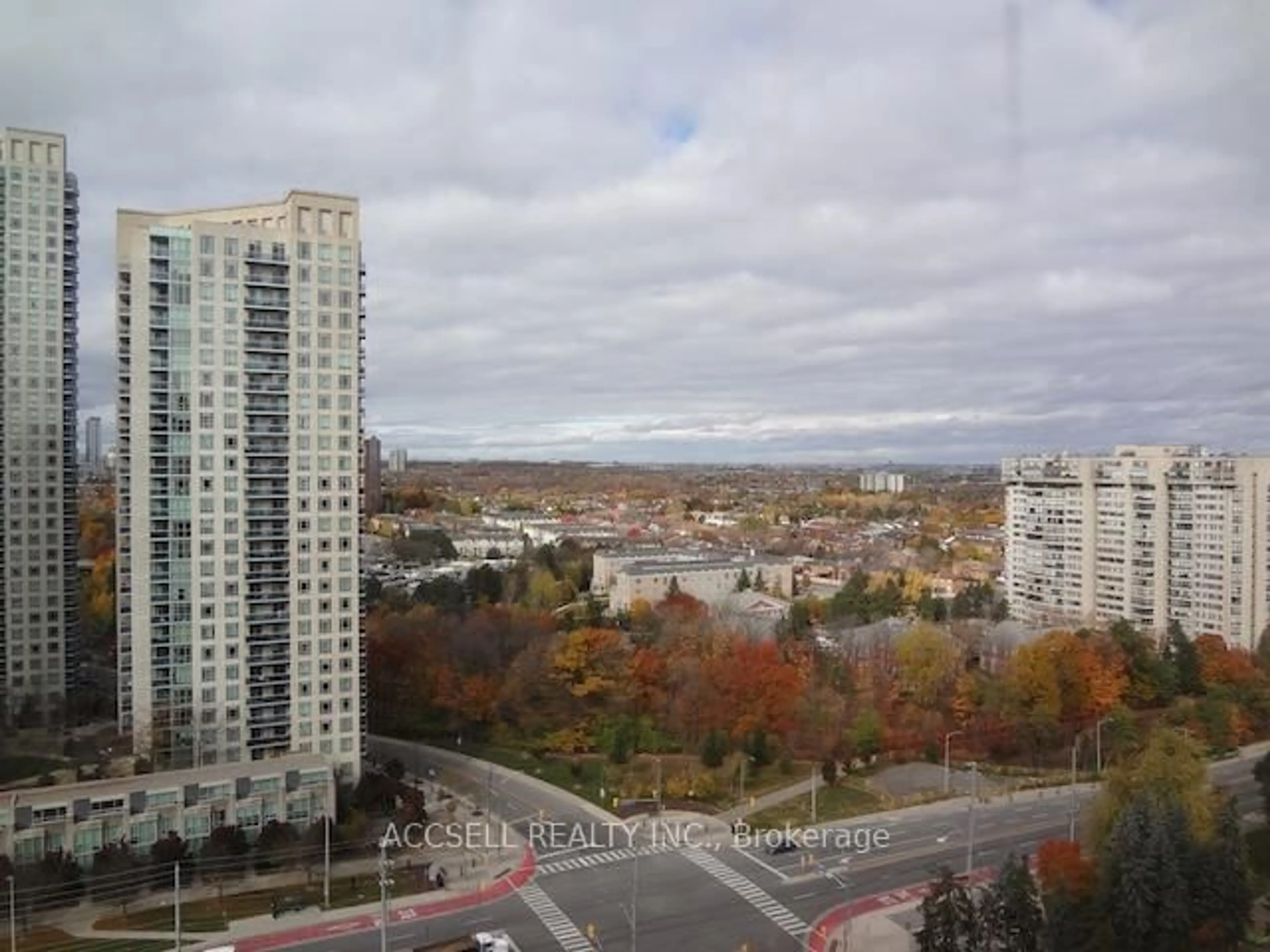 Unknown for 3700 Kaneff Cres #2106, Mississauga Ontario L5A 4B8