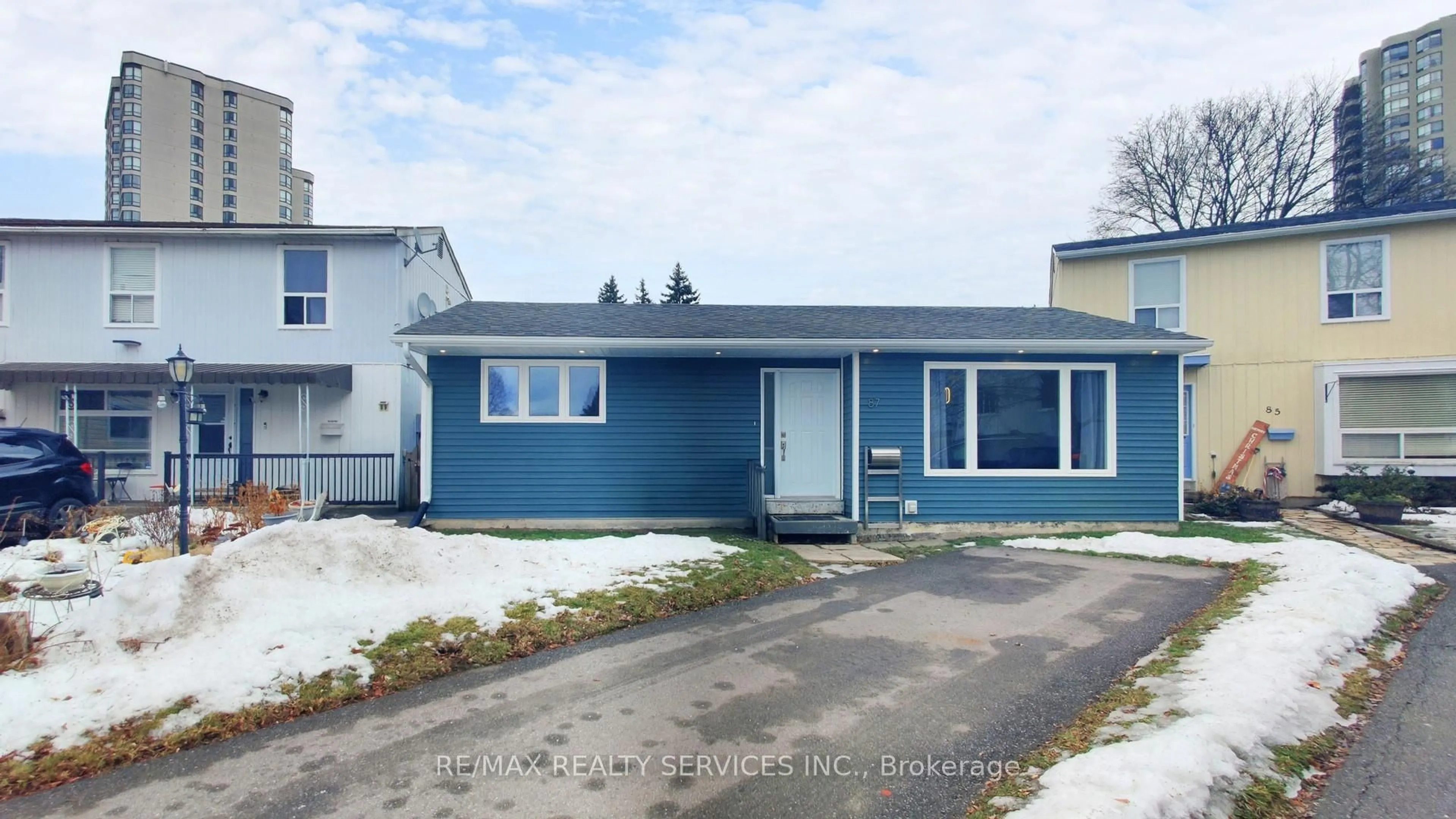 Home with vinyl exterior material, street for 87 Huntingwood Cres, Brampton Ontario L6S 1S5