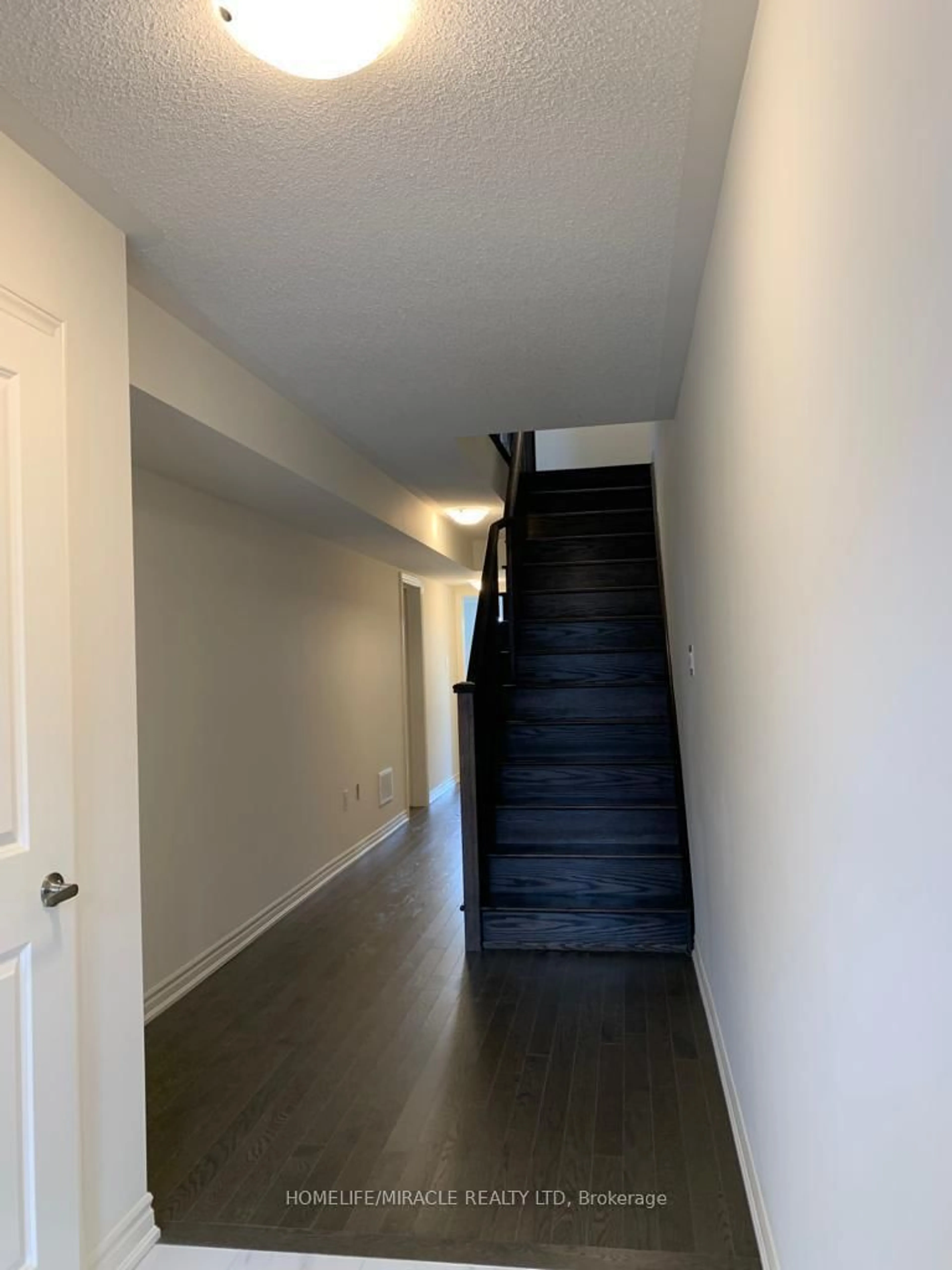 A pic of a room for 35 Stewardship Rd #5-160, Brampton Ontario L7A 4W5